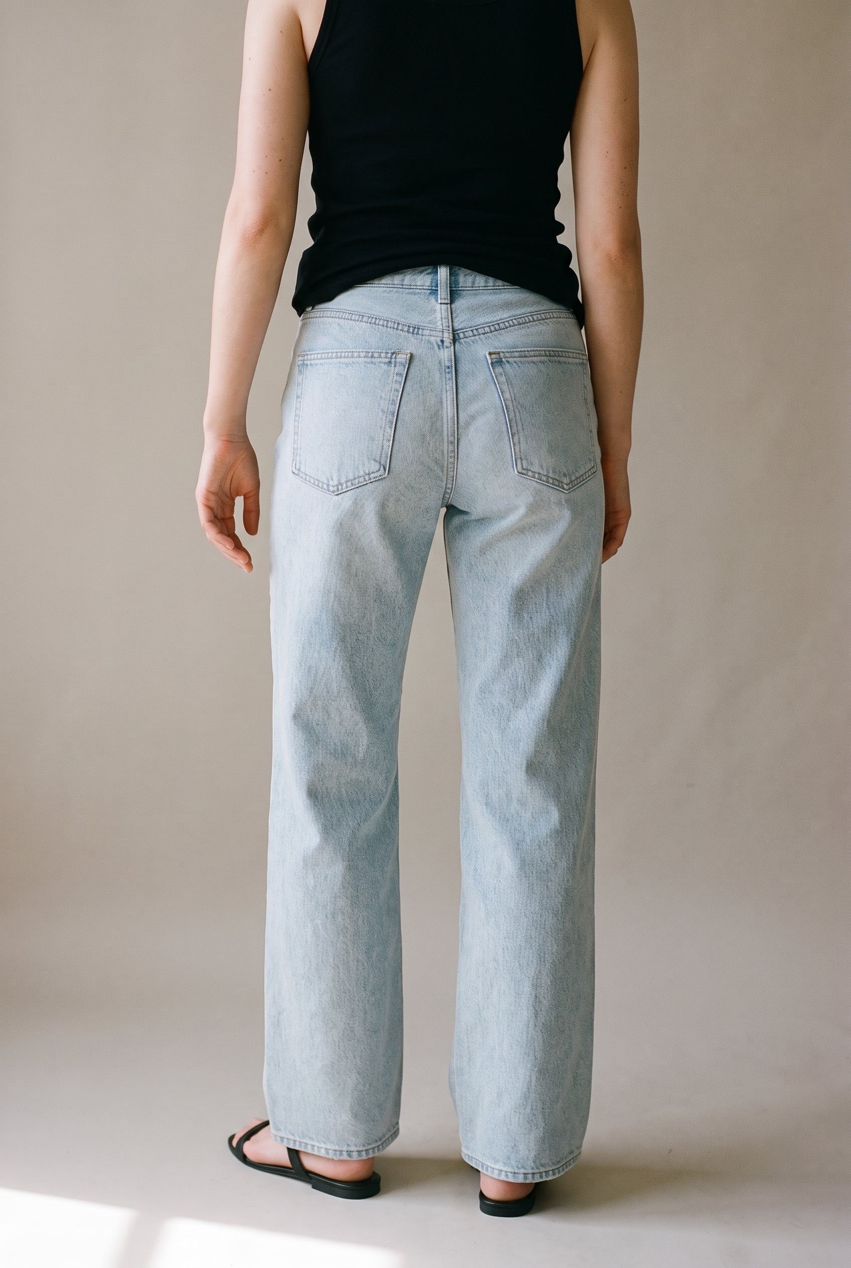 Sandy Extra Wide Bleached Classic Denim