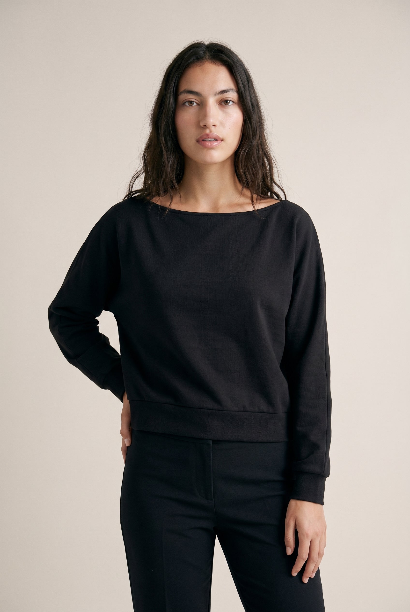 Long Sleeve Twist Hem Top Black