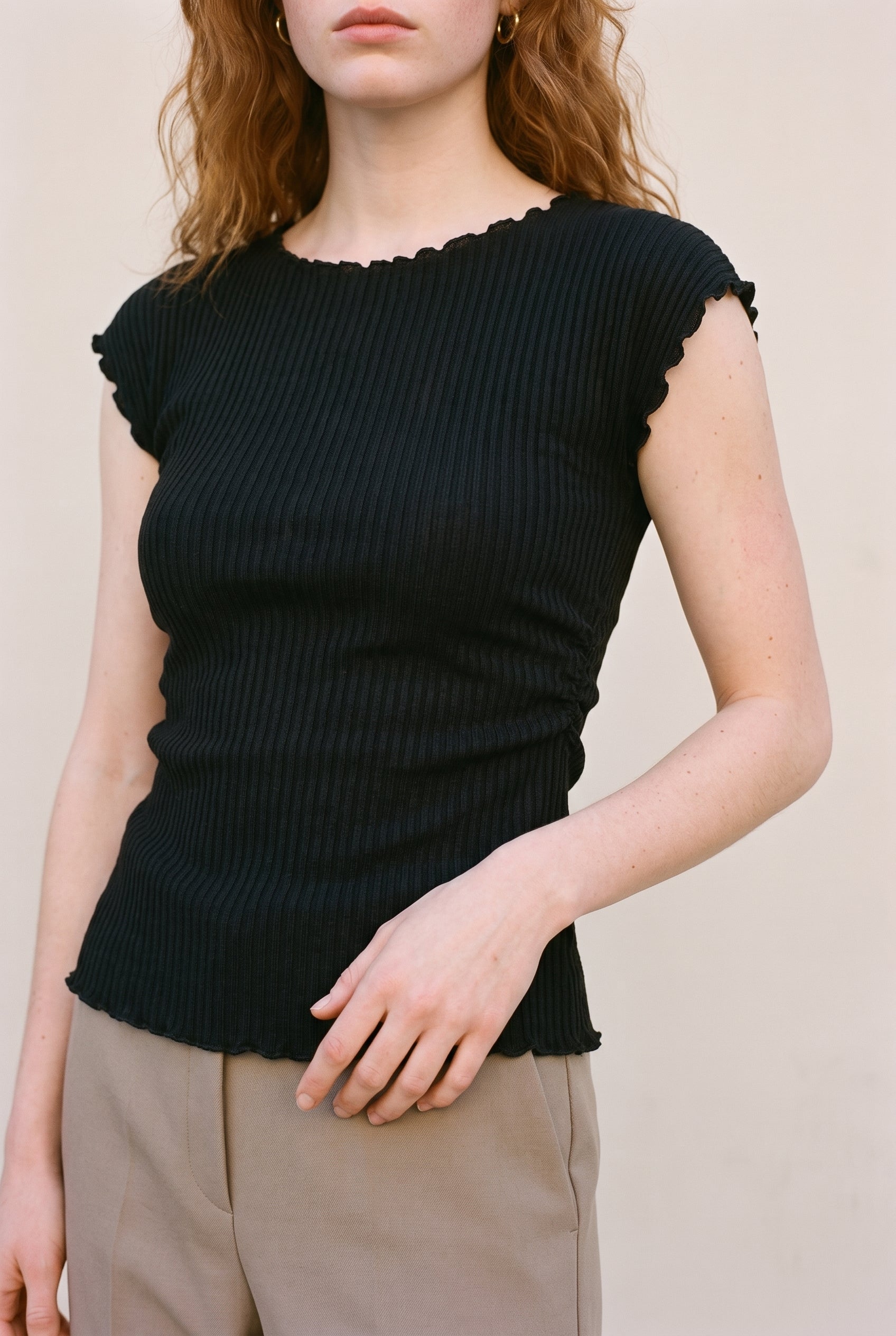 Crinkled Fabric Cap Sleeve Top With Shirring Detail Black