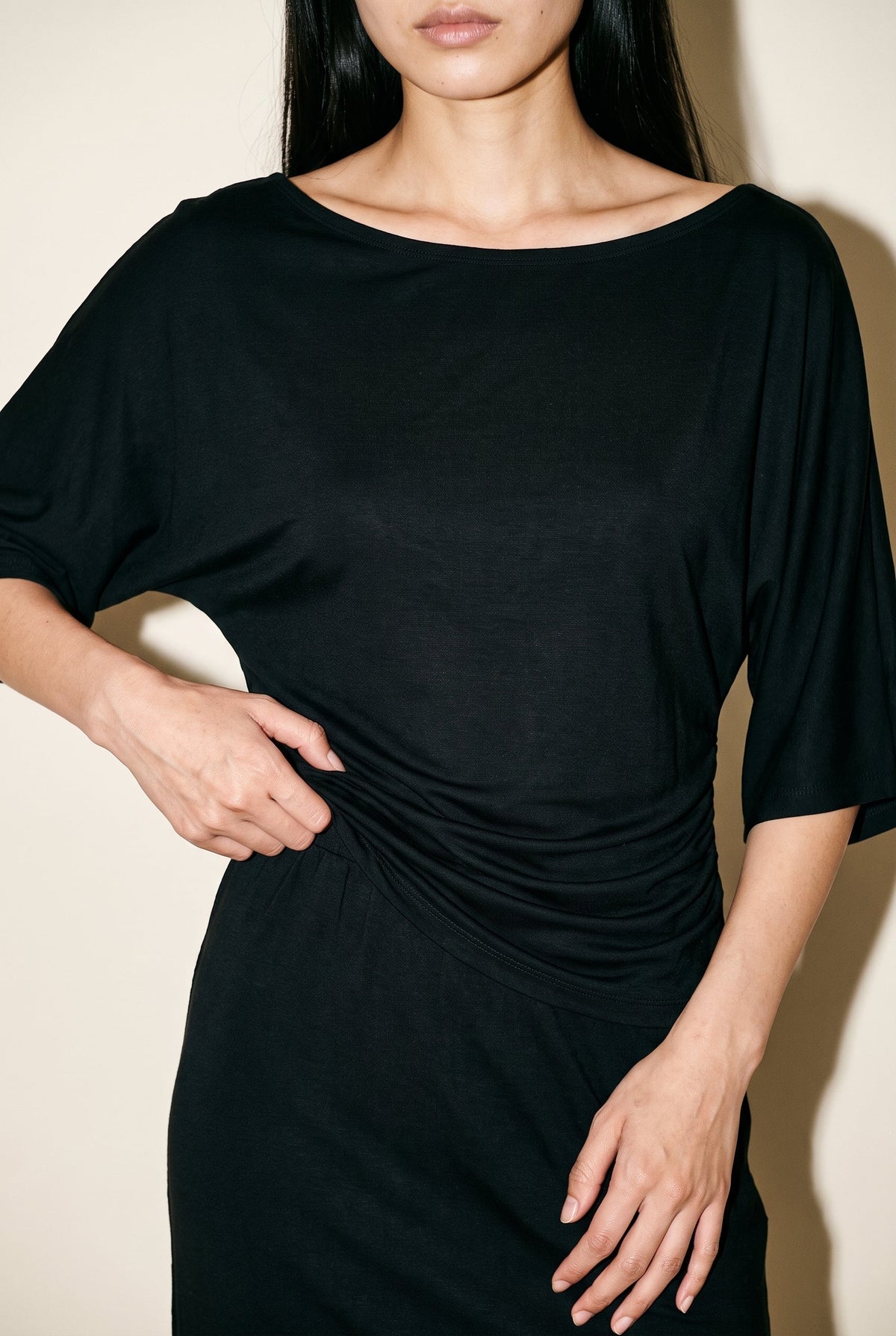 Anouk Fitted Tee Black Medium Slow High