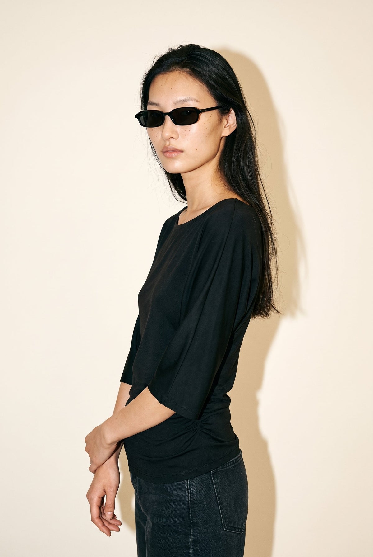 Anouk Fitted Tee Black Medium Slow High