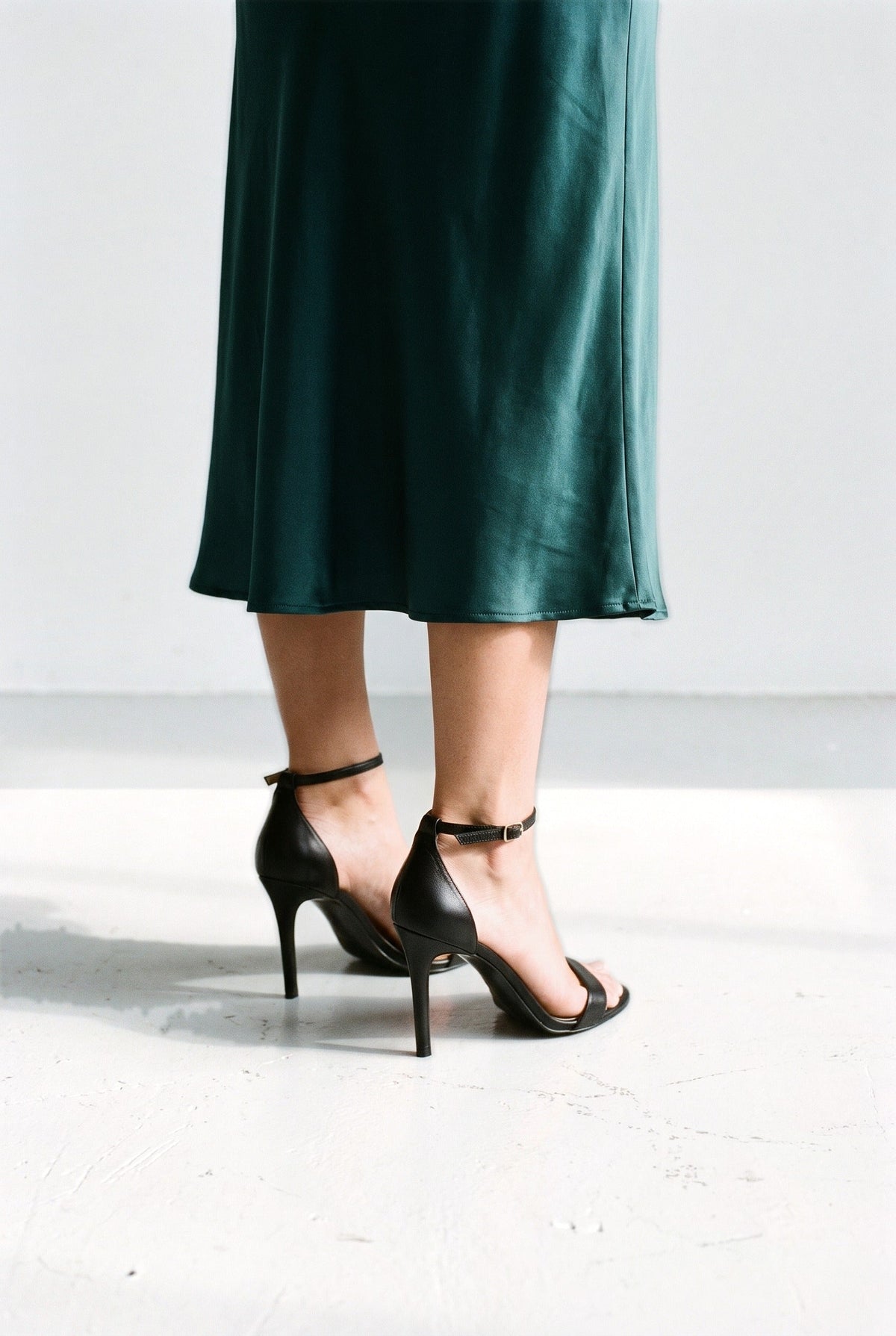 Mila Midi Dress 12 Rue Collette