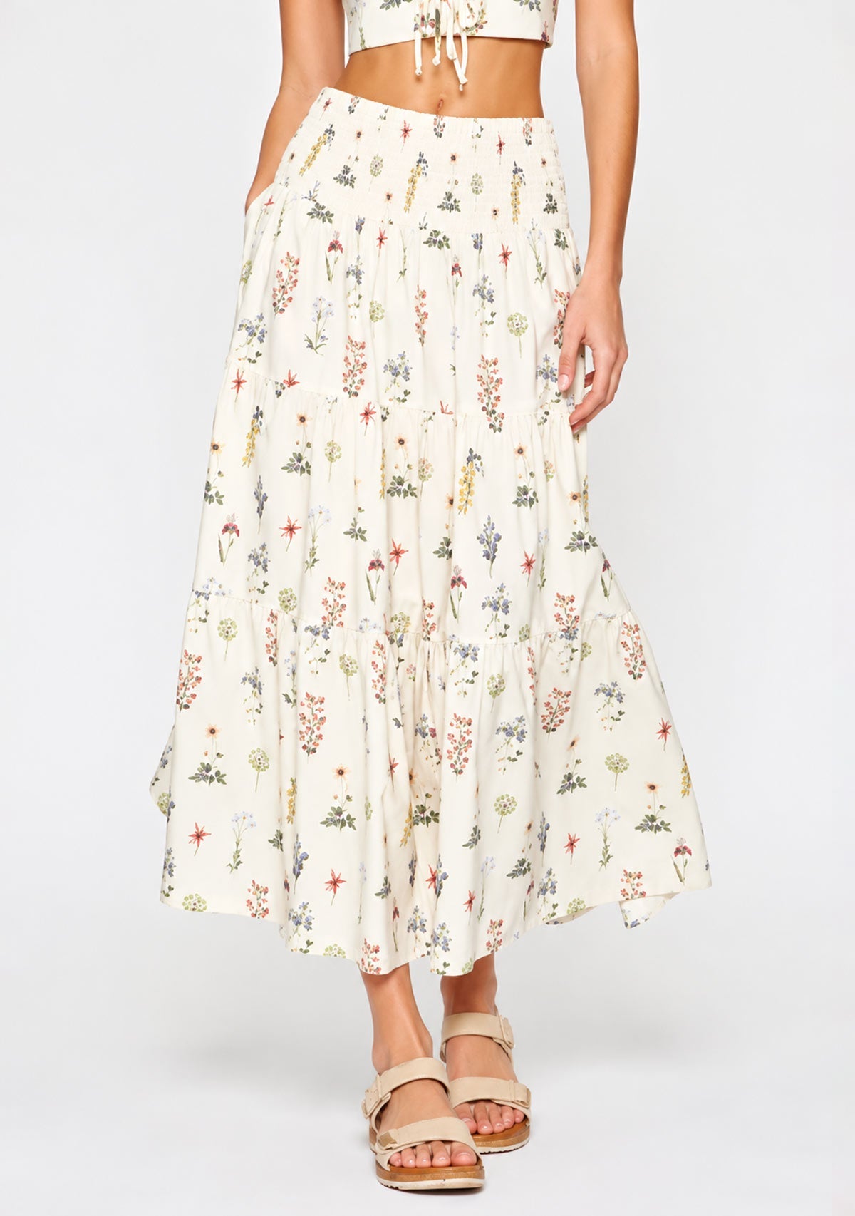 Tiered Maxi Skirt Ivory/Multi Aakaa
