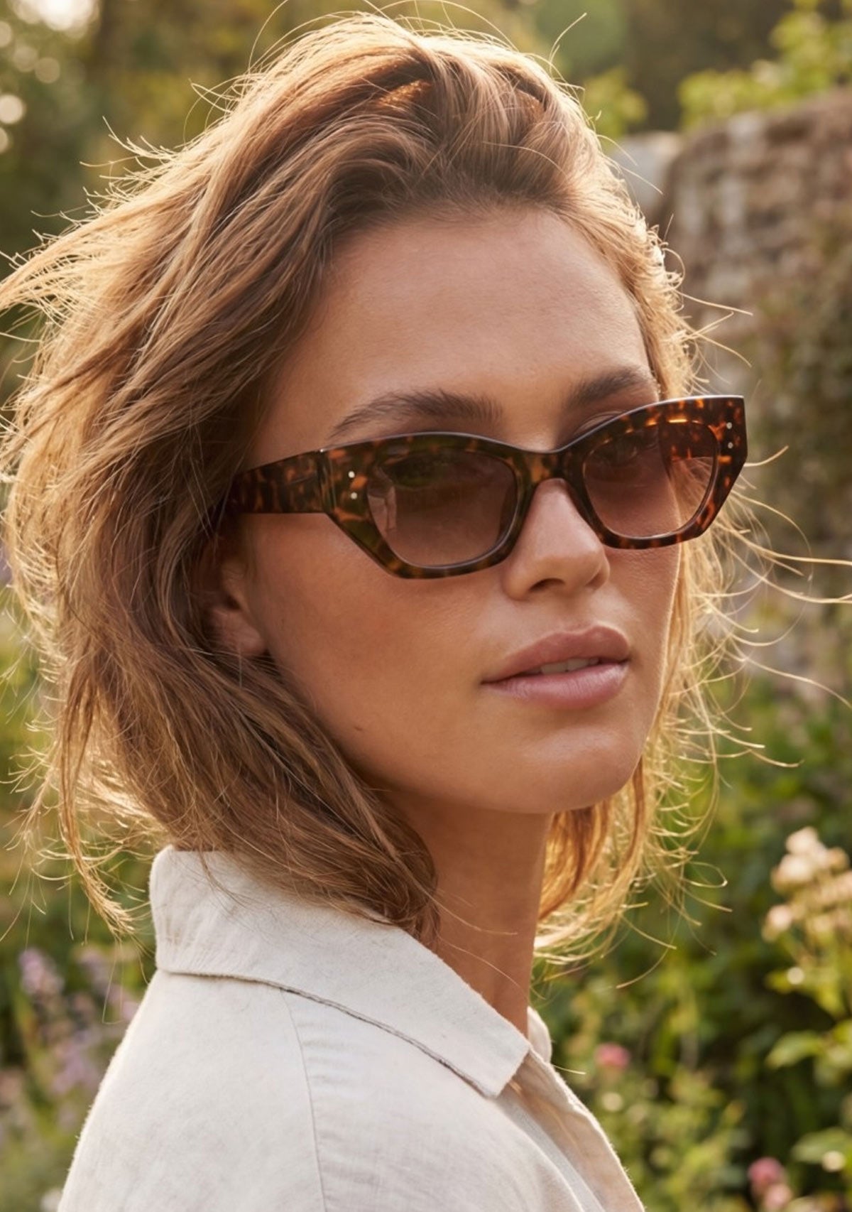 Angular Cat Eye Rivet Detail Sunglasses Fame Accessories