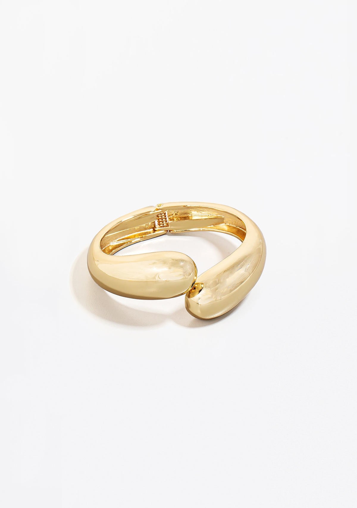 Bulky Hinge Bangle Fame Accessories
