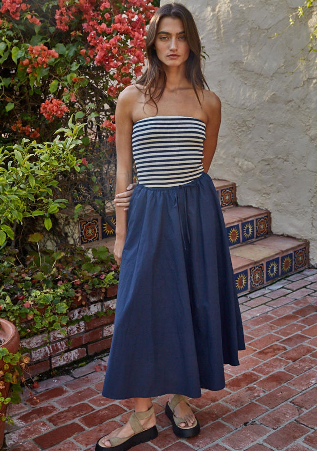 Loen Flare Skirt Navy By Together