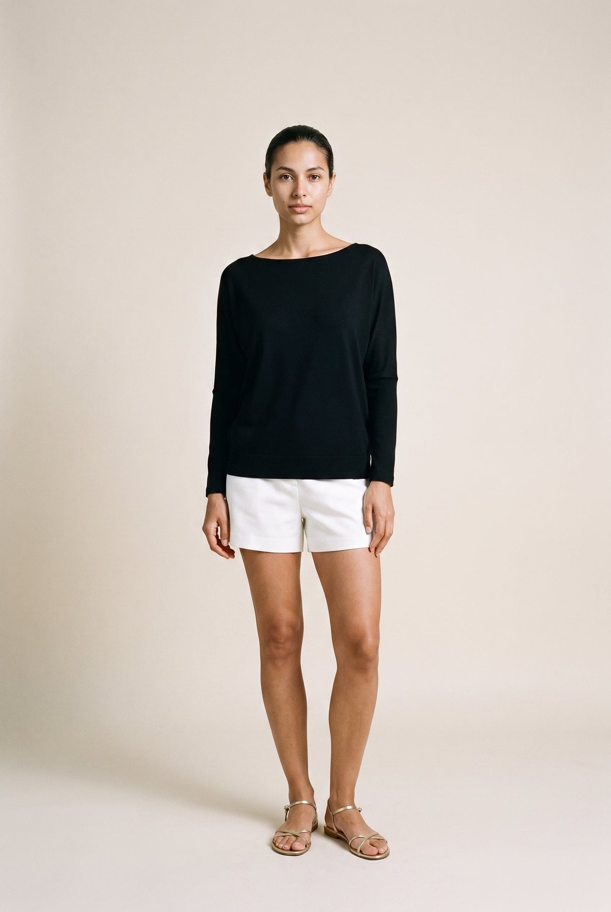 Boatneck Perfect Tunic Black Charlotte Avery (Jolie Inc.)