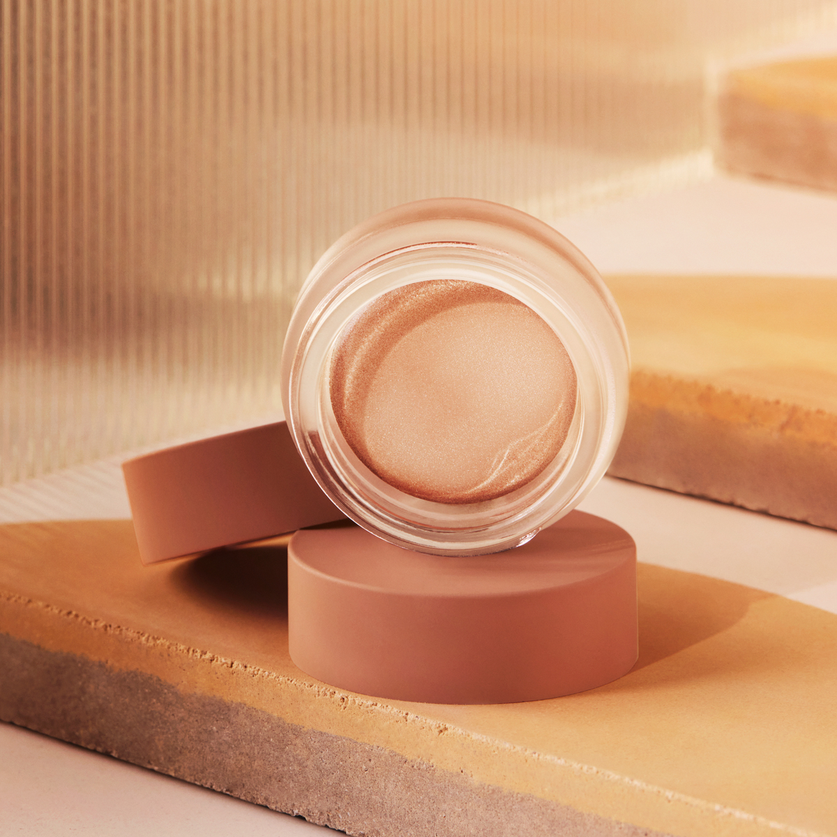 Cream Highlighter - Champagne (Vegan) The Latest Scoop