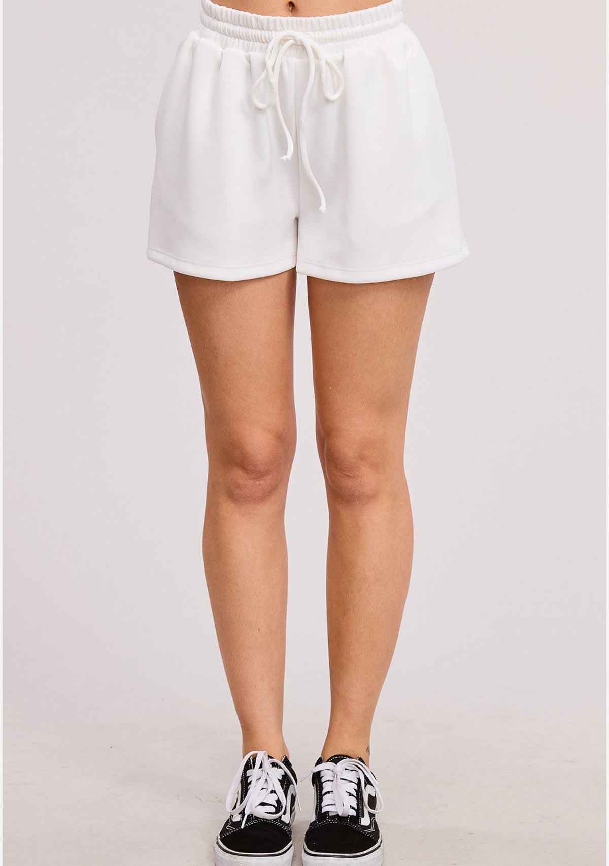 Scuba Jogger Shorts Off White Charlotte Avery (Jolie Inc.)