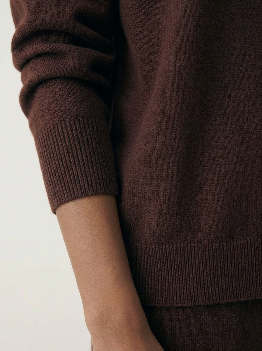 Pull Elizabeth à manches longues et col en V marron chocolat