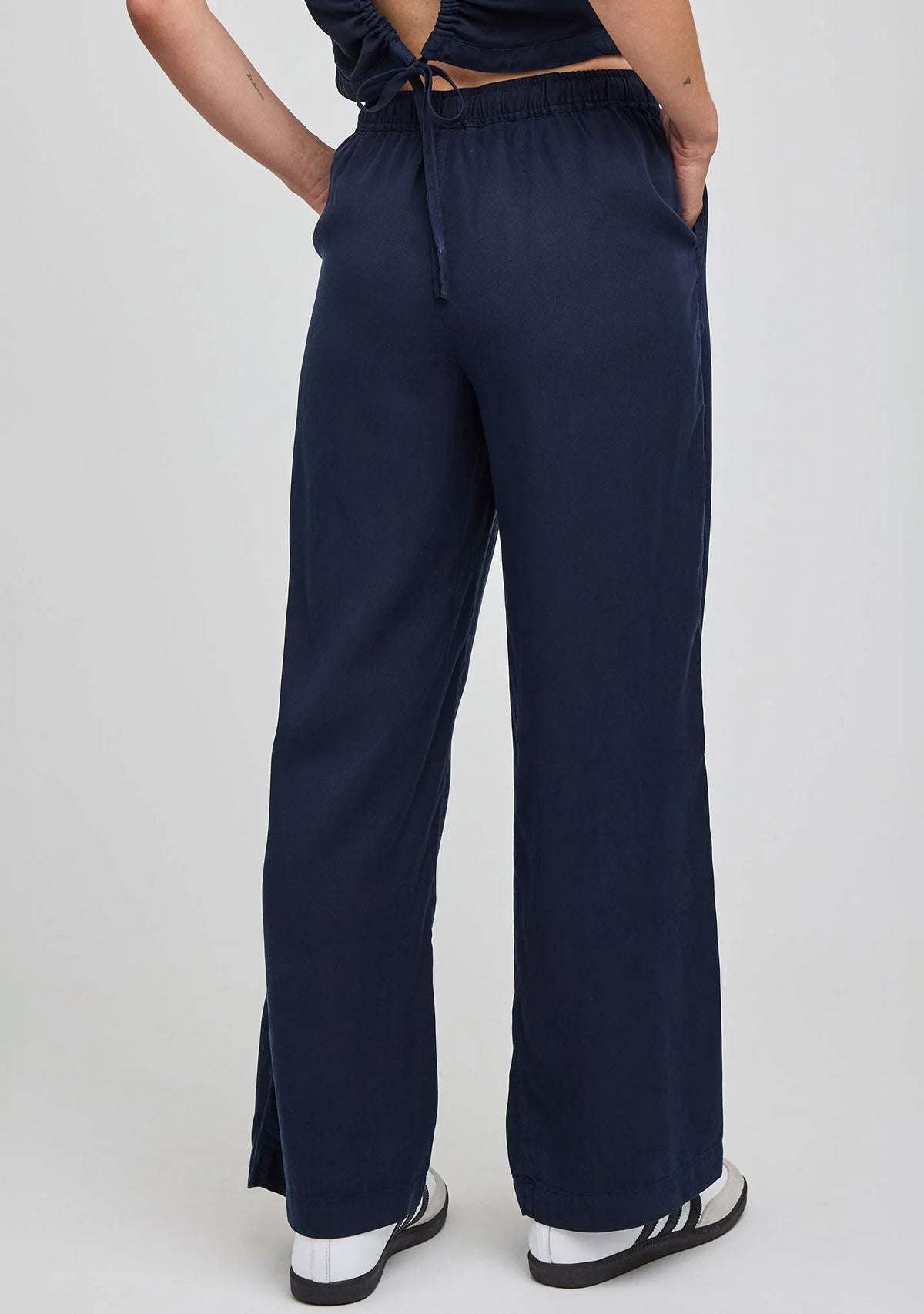 Gabriel Pant Washed Navy