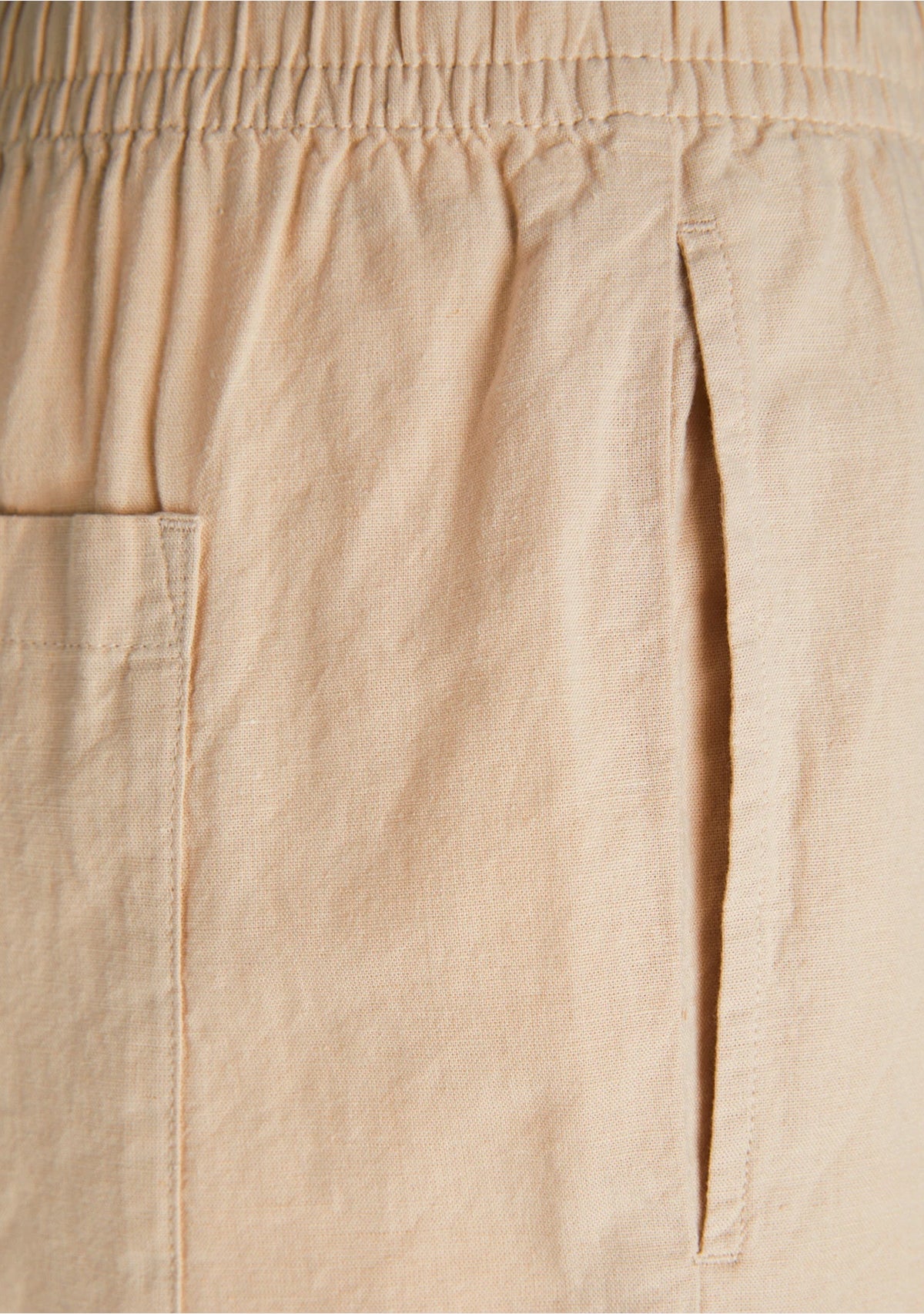 JX Amy Linen Blend Shorts