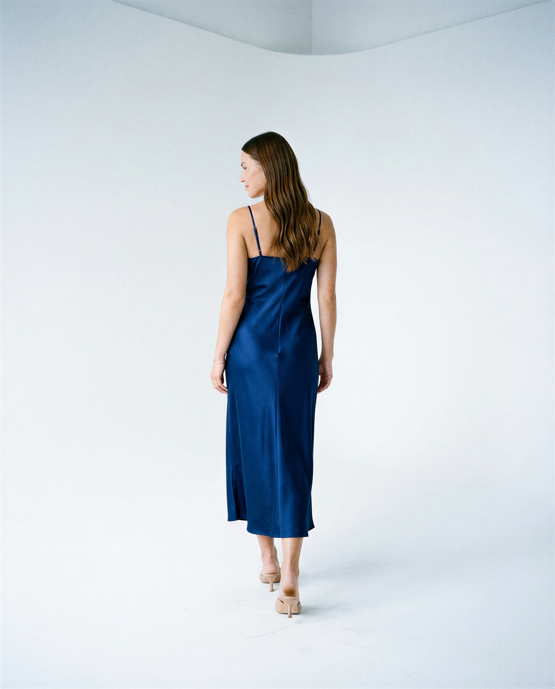 Robe nuisette en satin Mari Midnight