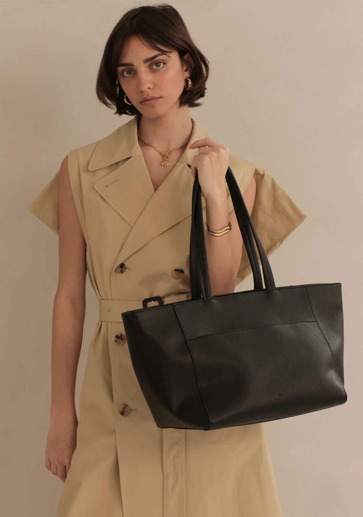 Medium Zipper Tote Ela