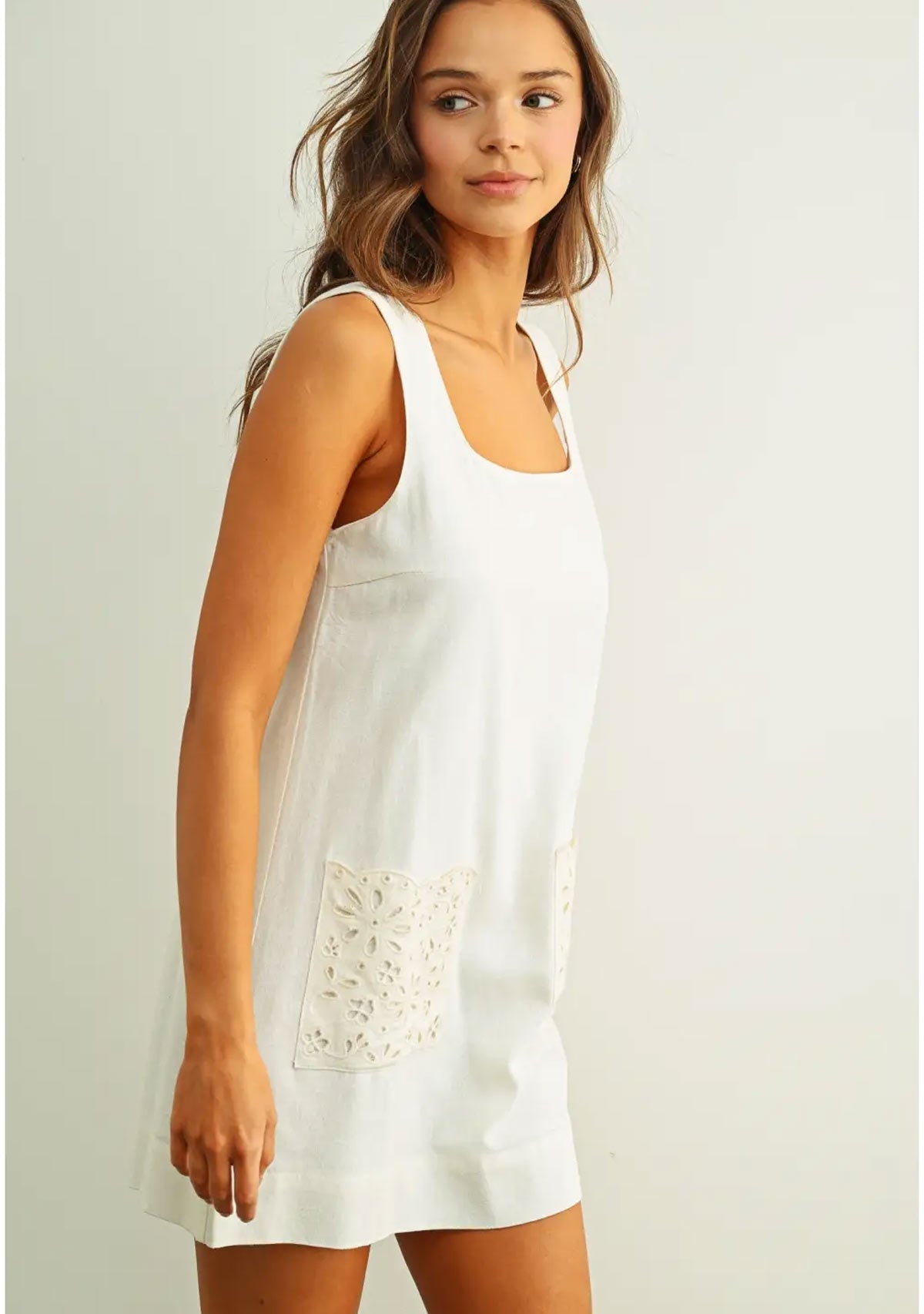 Square Neck S/l Linen Dress With Eyelet Pocket Off White