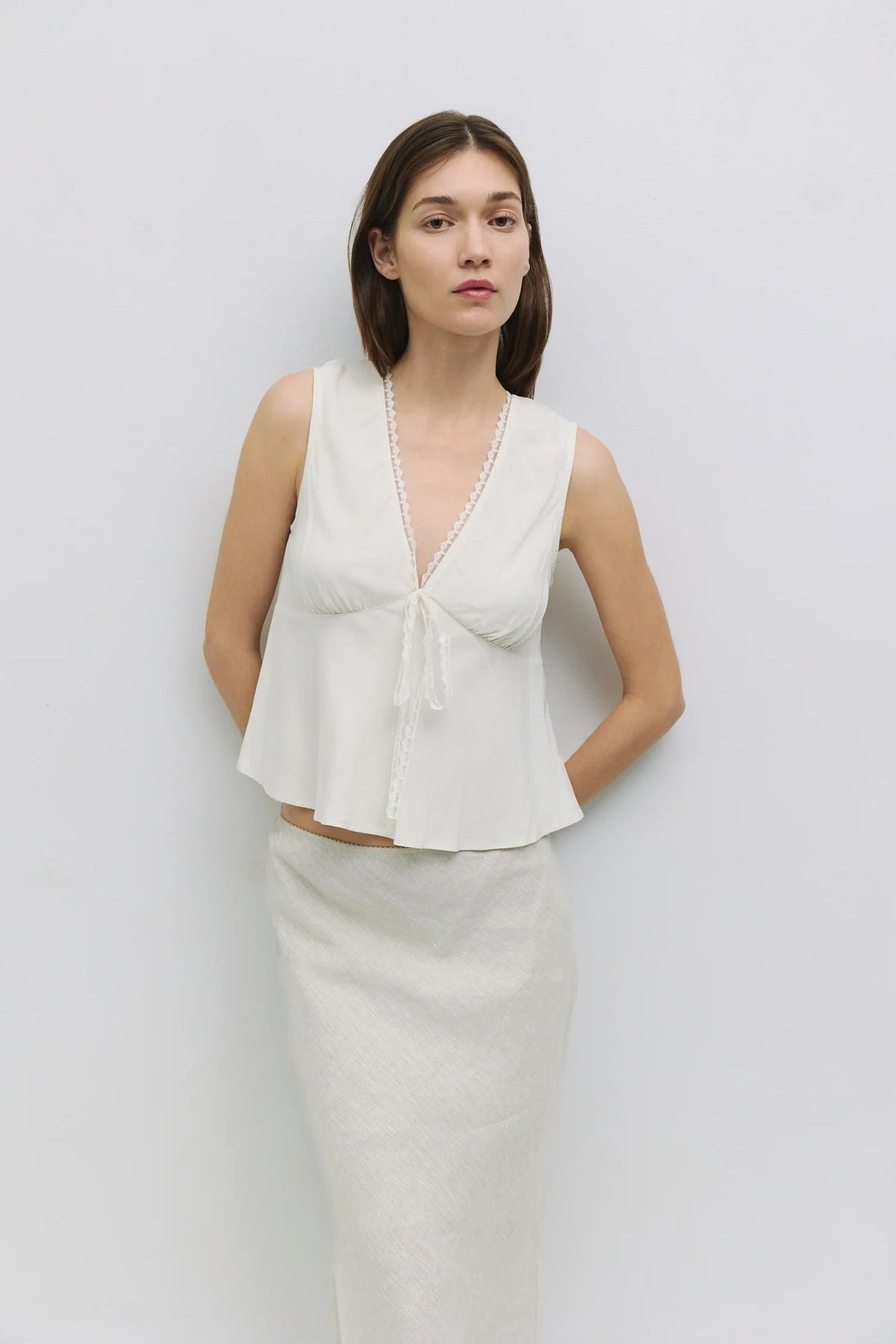 The Arielle Top Cream MOD REF