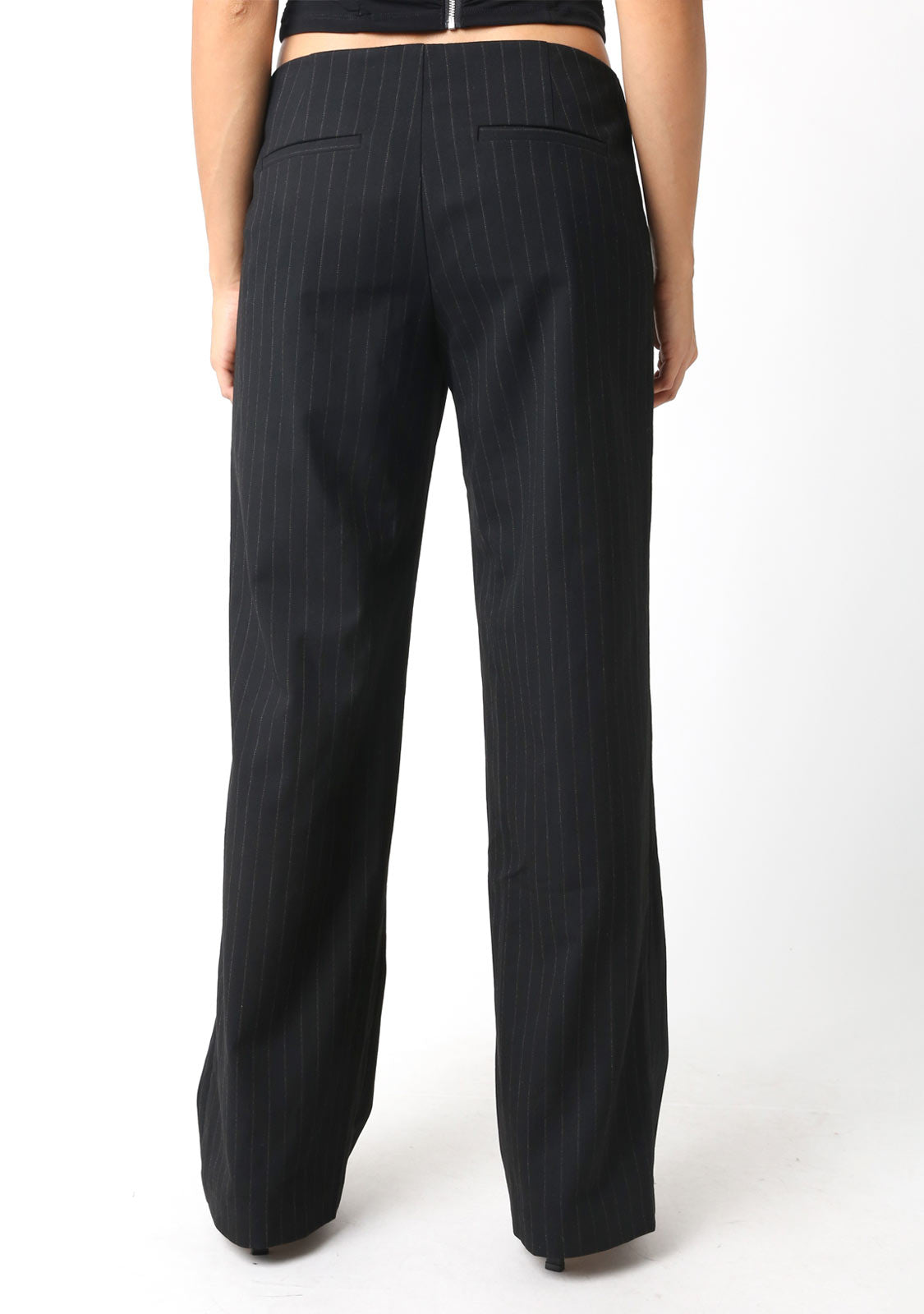 Straight-Leg Trousers The Latest Scoop