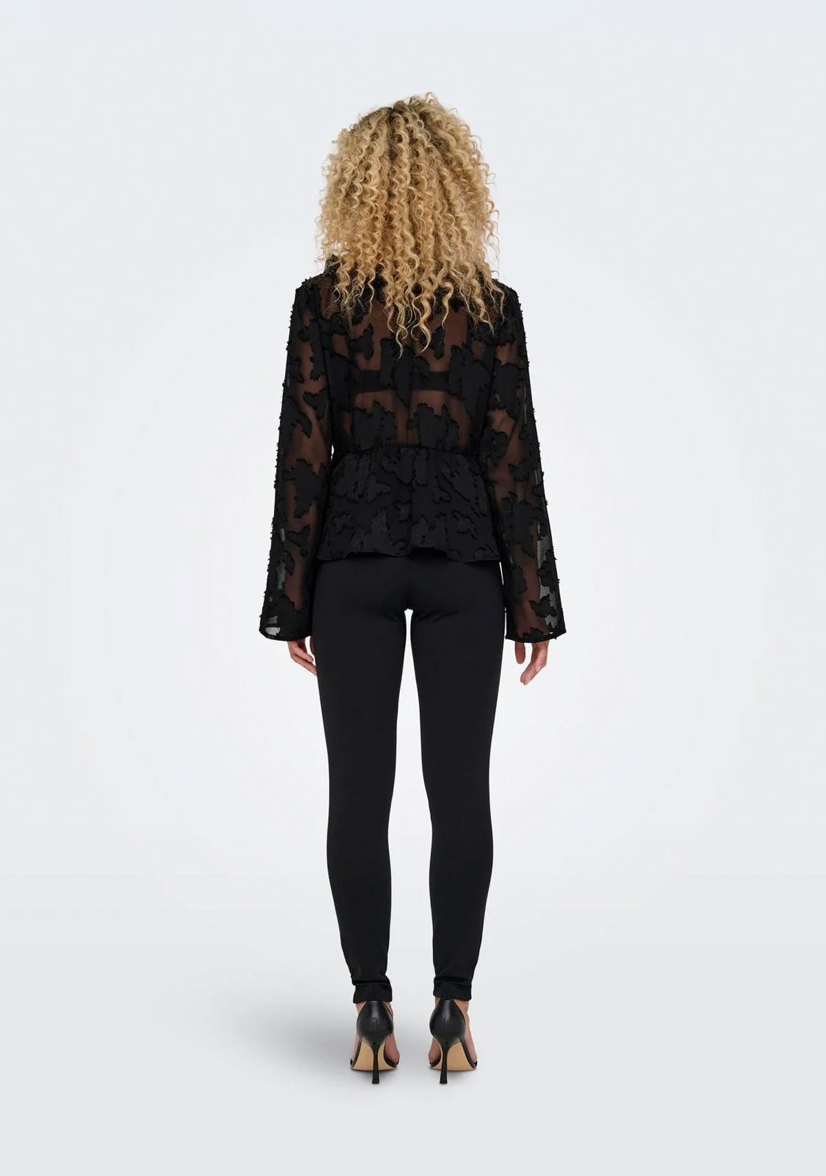 ONL Corsy Life V-Neck Top Only