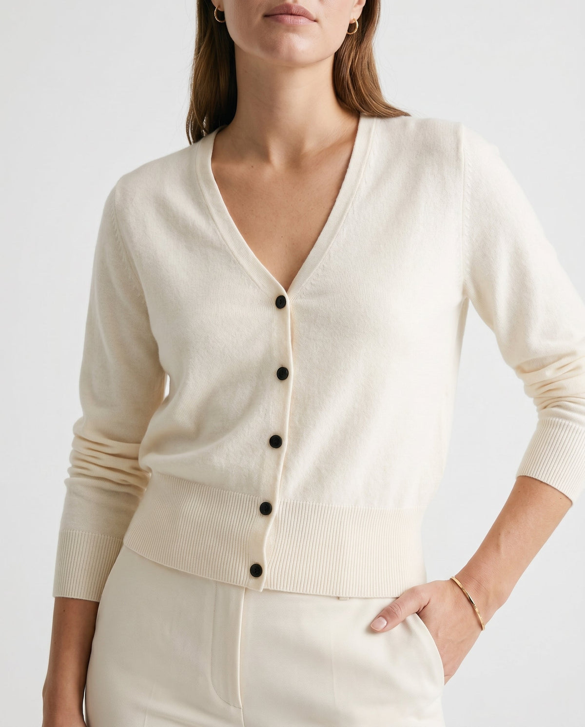 Classic White Cardigan White ALTAR