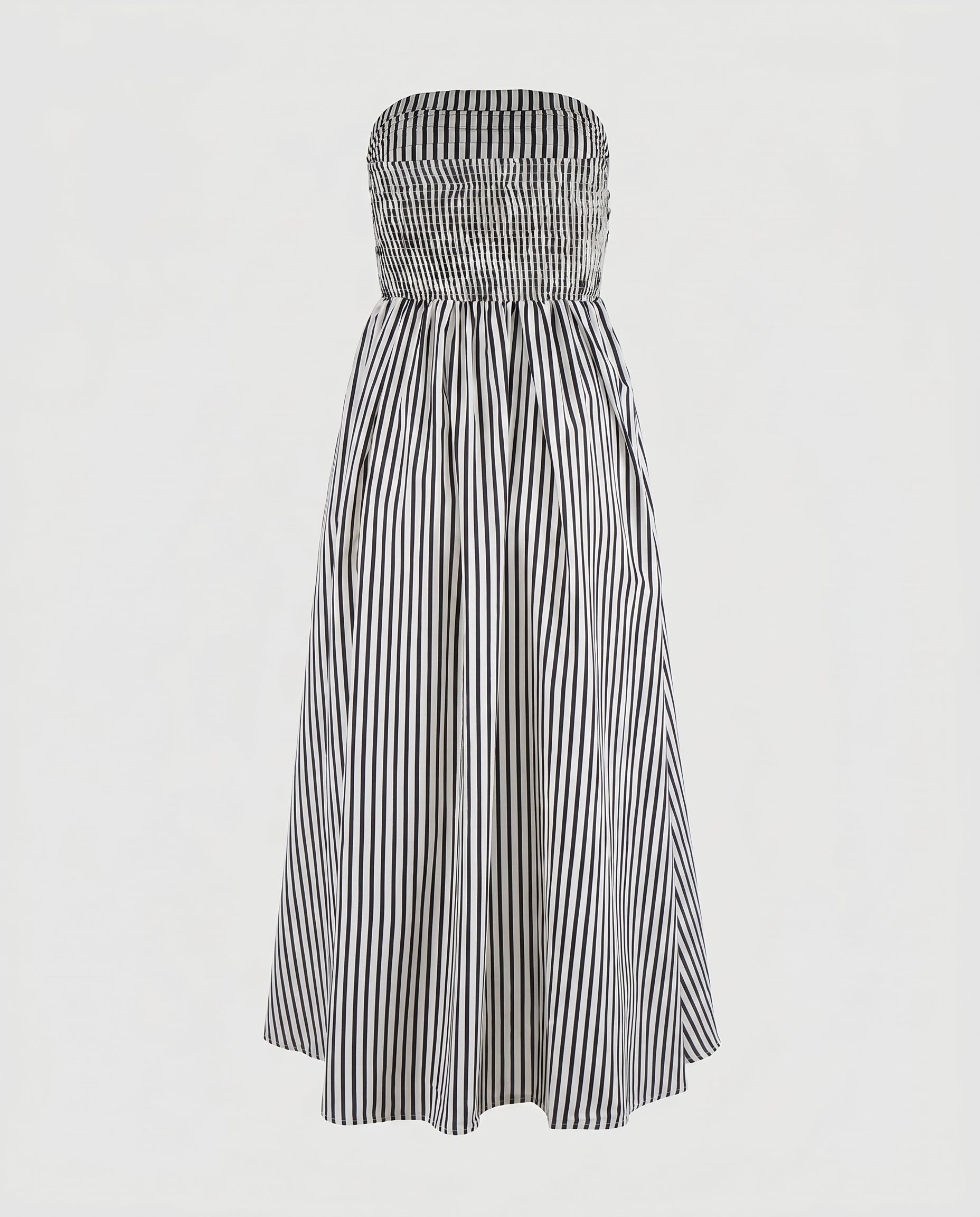 Robe de promenade blanc cassé