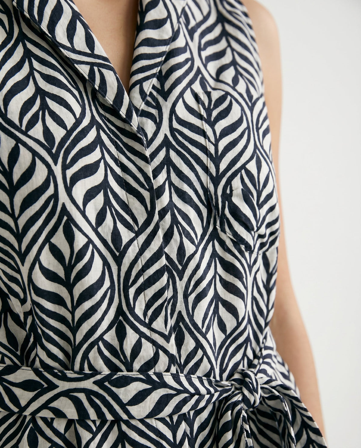 Vmjosie Sl V-Neck 7/8 Dress Birch Navy Blaze Bonnie Vero Moda