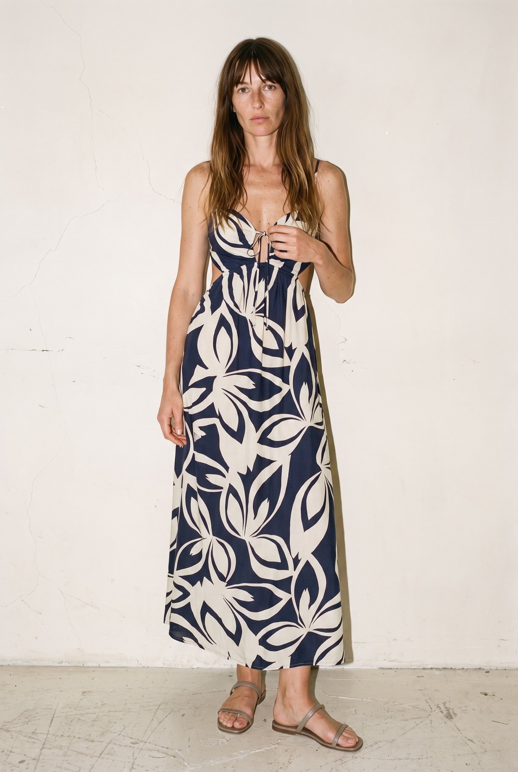 One Side Metal Triming Halter Dress