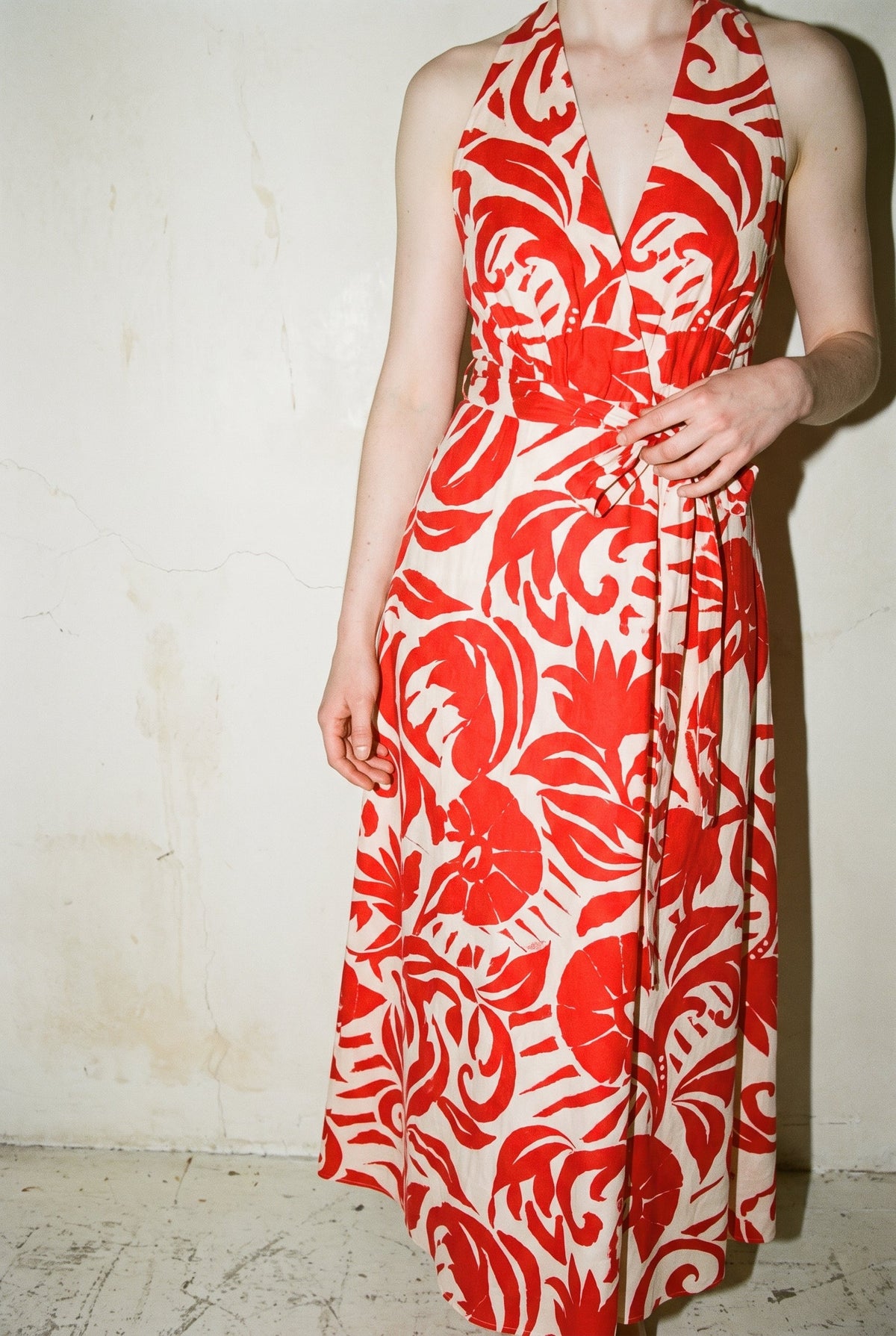 Cross Back Band Midi Dts Ivory/Red Aakaa
