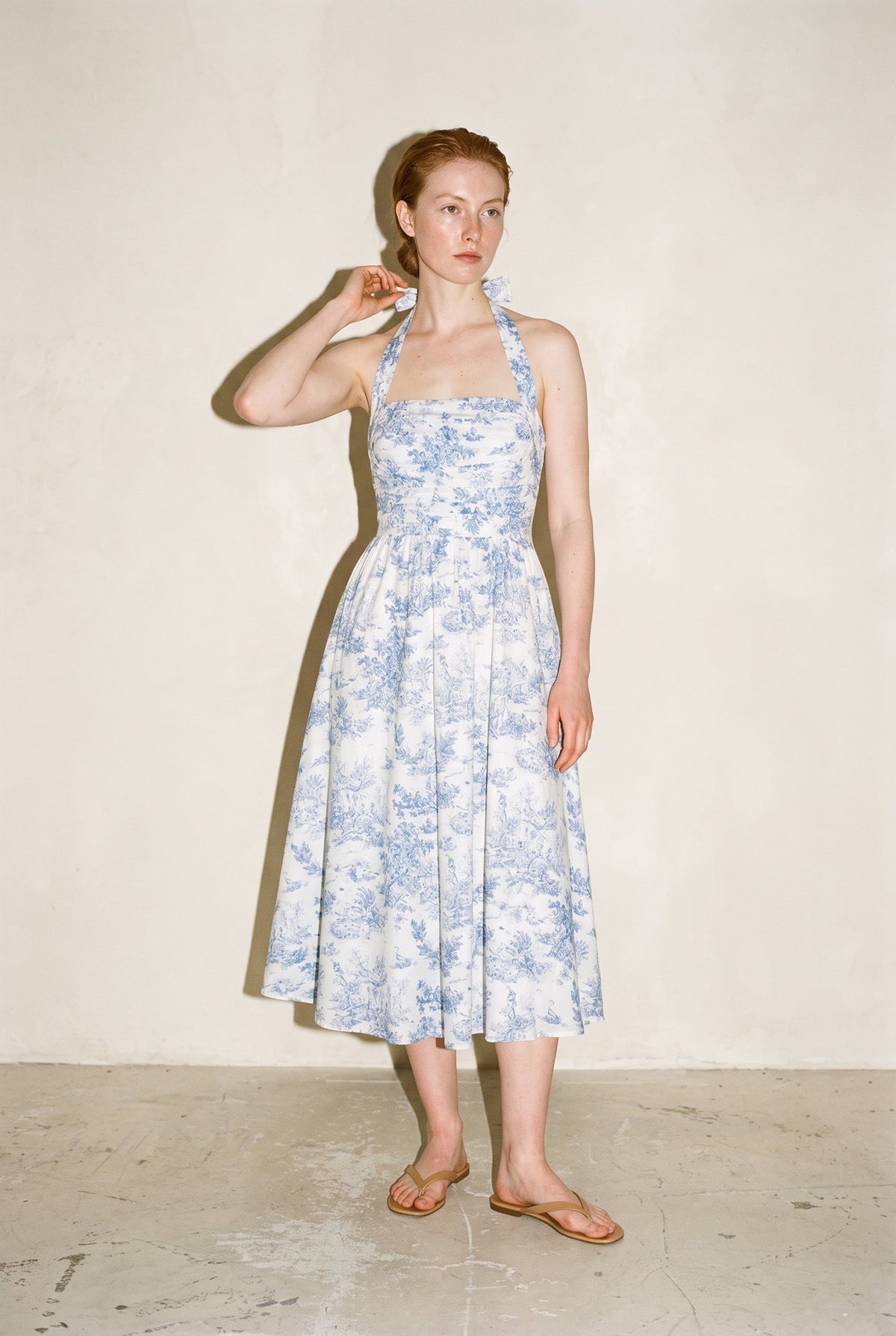 Halter Tie Back Chest Elastic Back Waisted Midi Dress White/Navy Aakaa