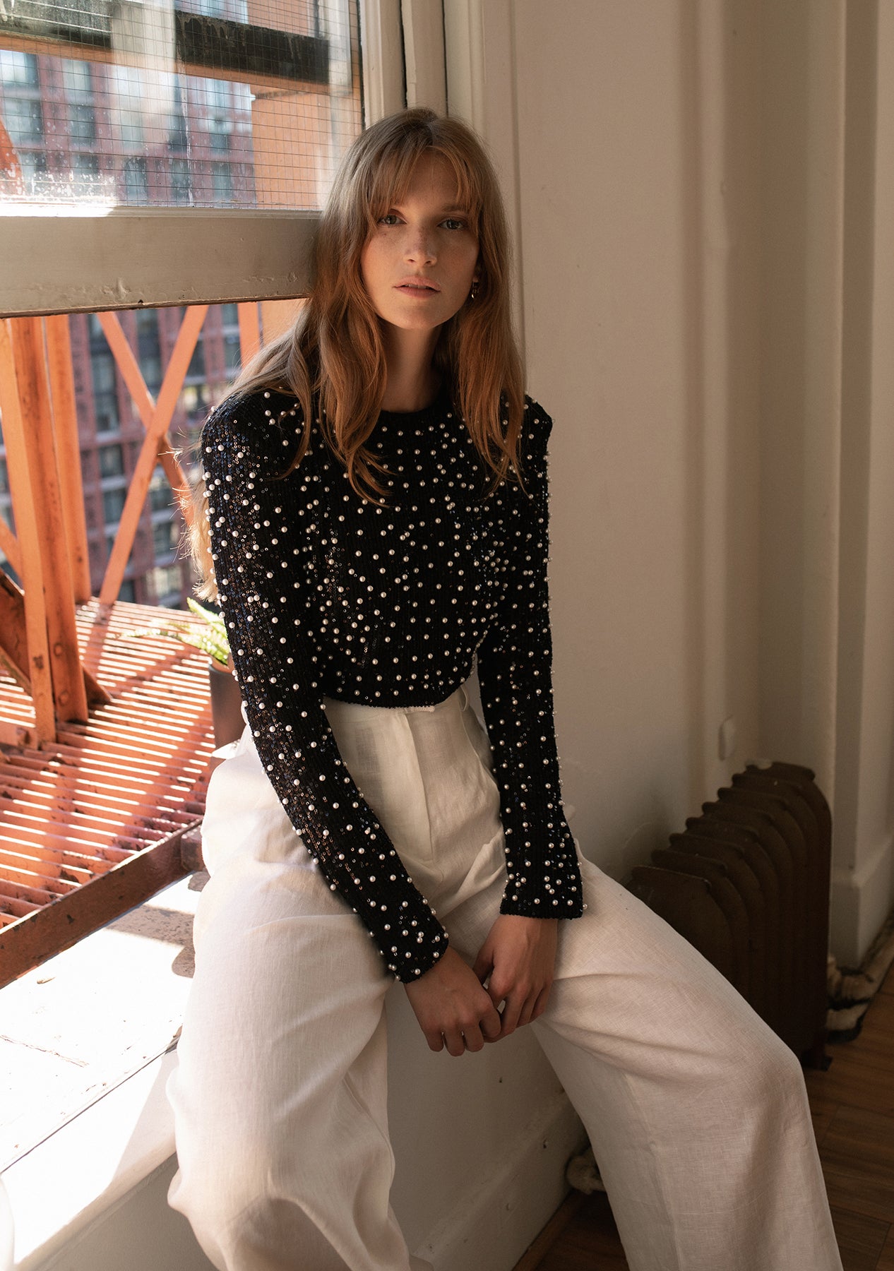 Pearl w Sequin Shoulder Pad Crop Top