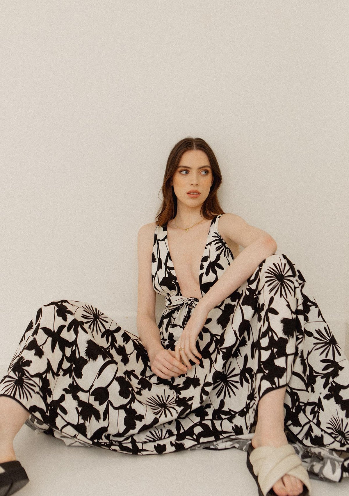 Thin Back String Slvs Tie Waist Maxi Dress Aakaa