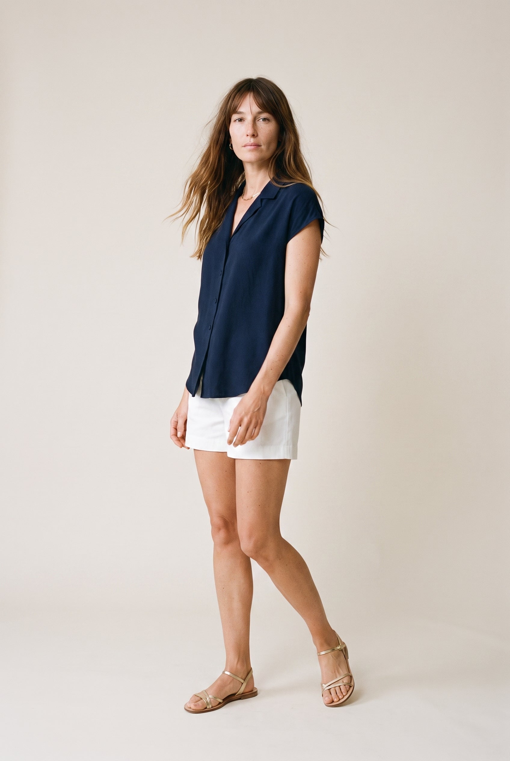 Chemise boutonnée à manches courtes bleu océan profond
