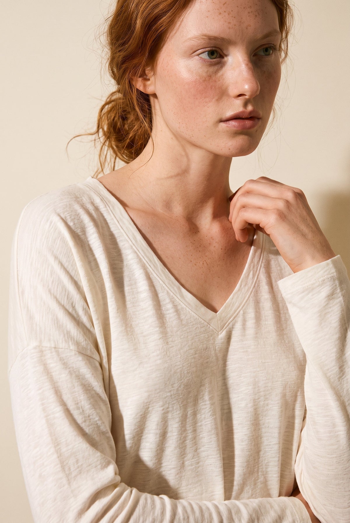Hacci Slub V-Neck Drop Shoulder L/S Top Ivory The Latest Scoop