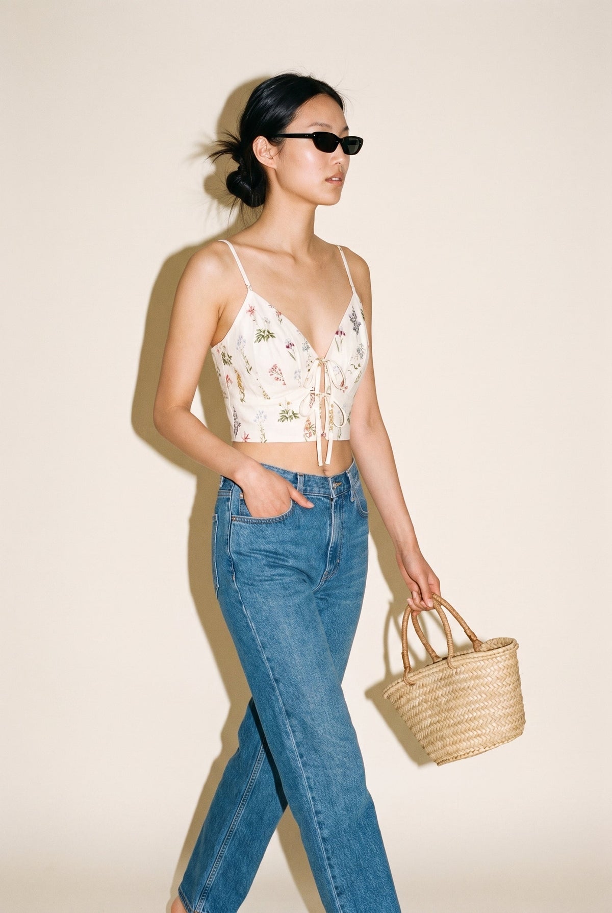 Floral Crop Top Ivory/Multi Aakaa