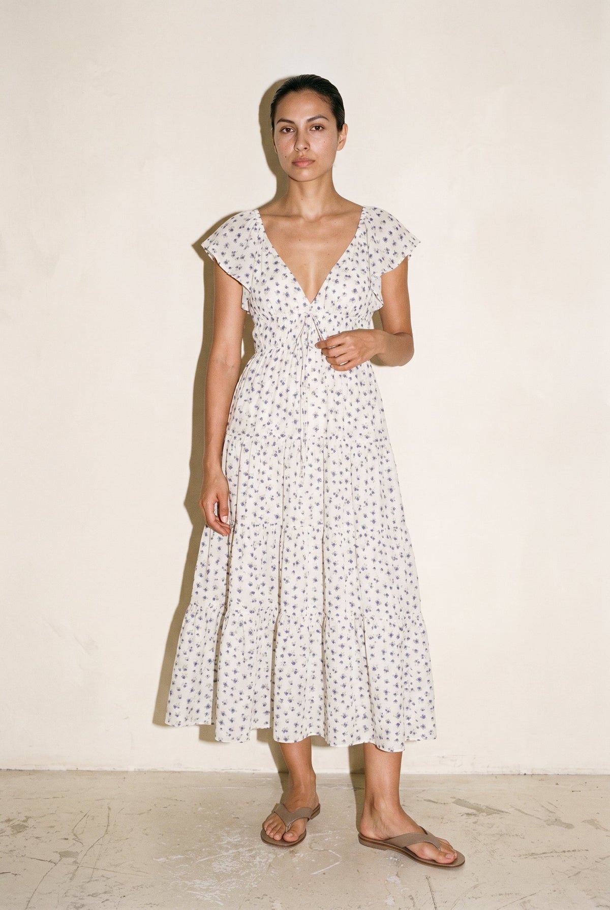 Ditzy Floral Printed Sleeveless Midi Dress Blue/Multi Mable