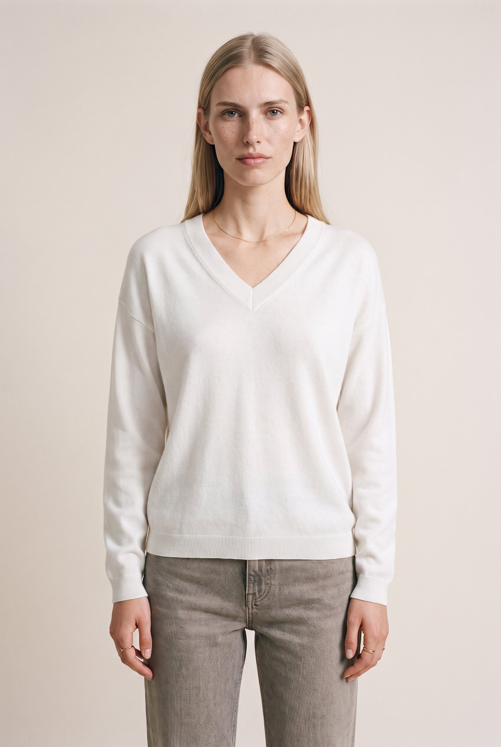 Elizabeth LS VNeck Sweater