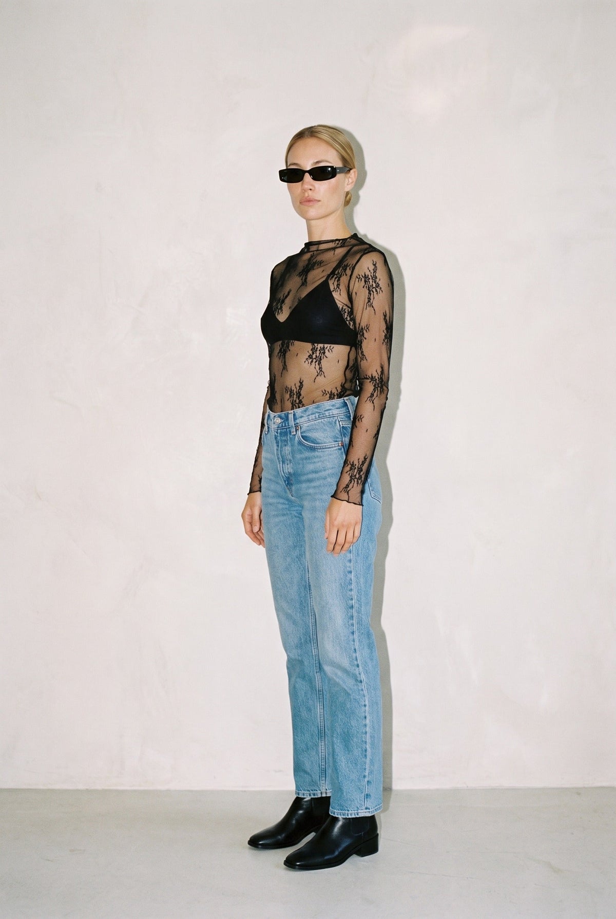 Aubrey Lace Top The Latest Scoop