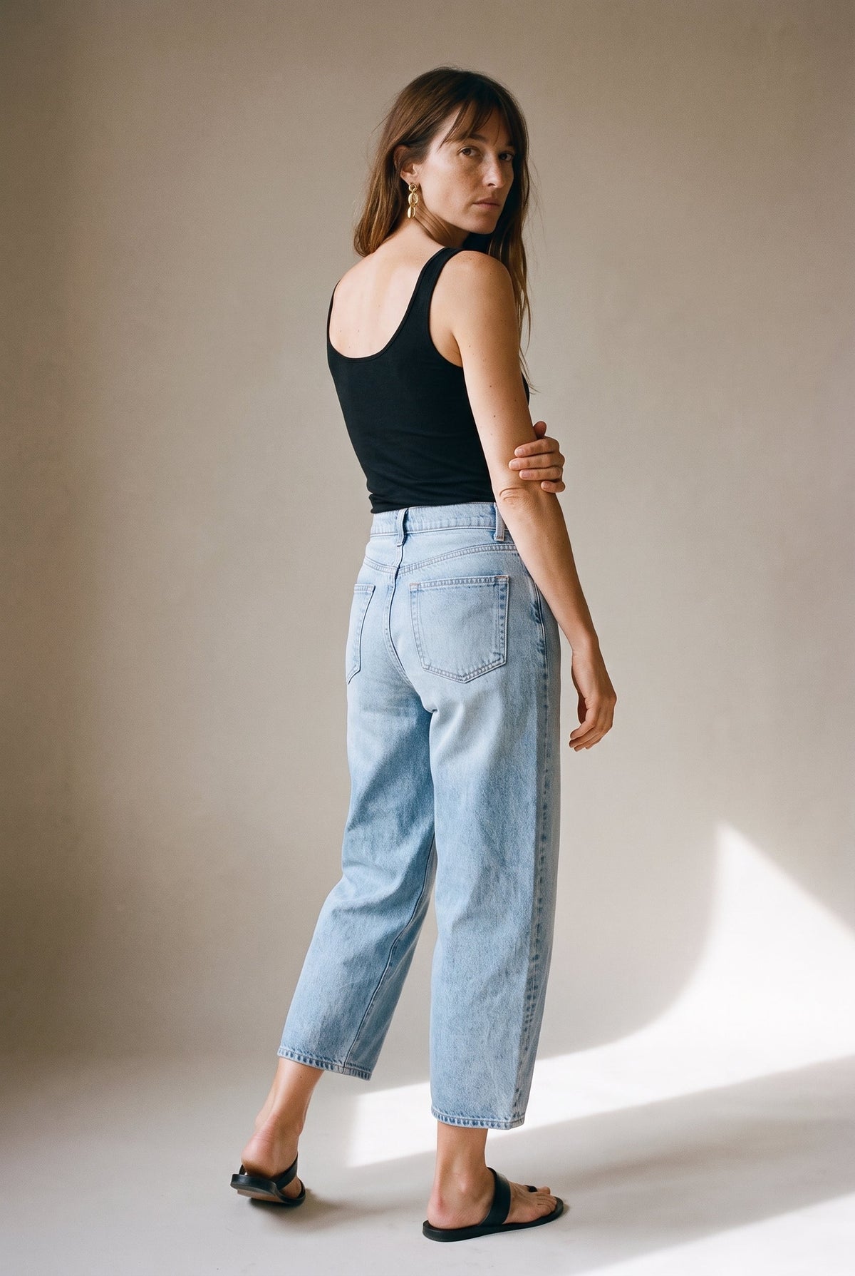 Taylor Barrel: Ultra High Rise Crop Vintage Light The Latest Scoop