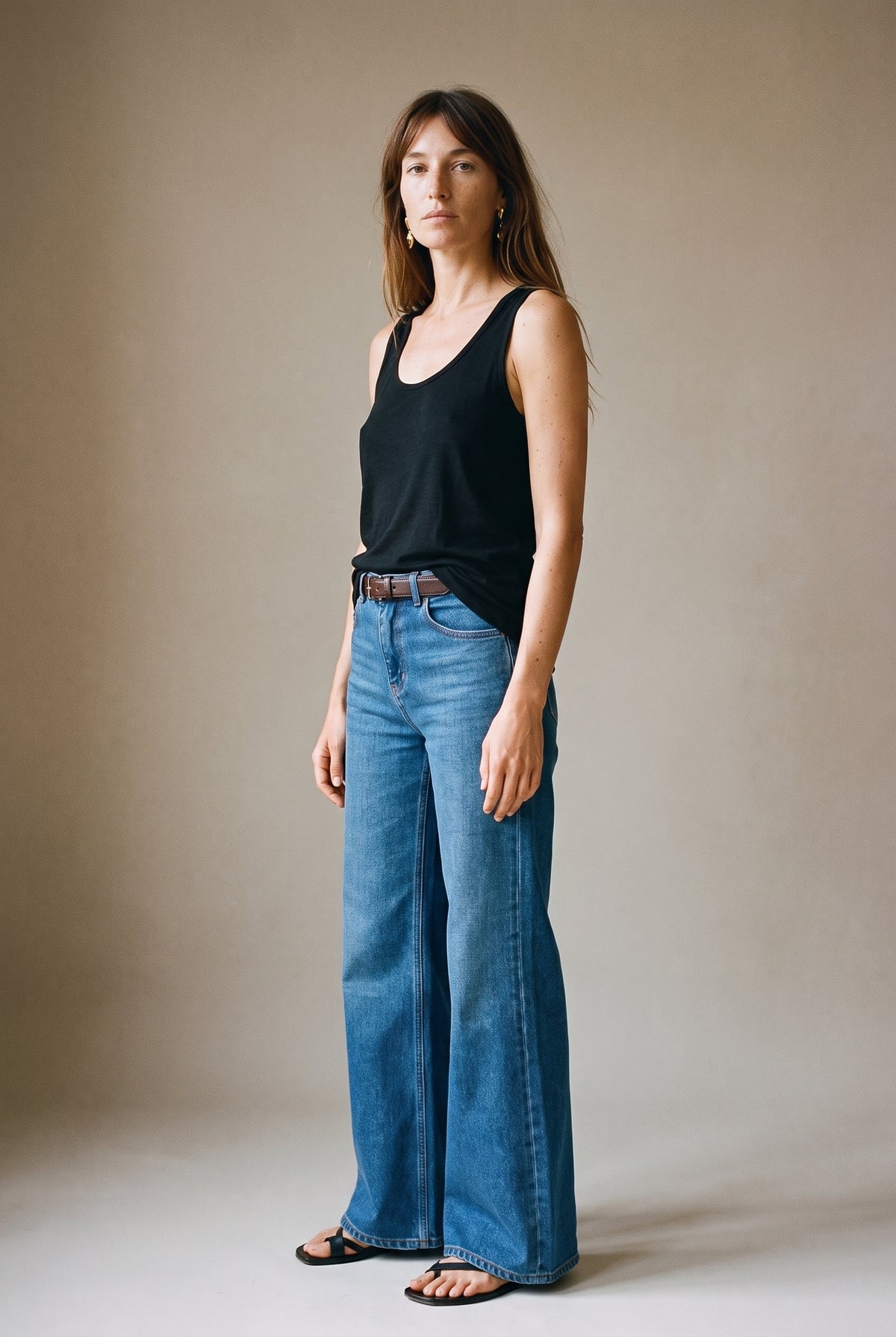 Jean taille haute à jambes larges avec ceinture, denim bleu