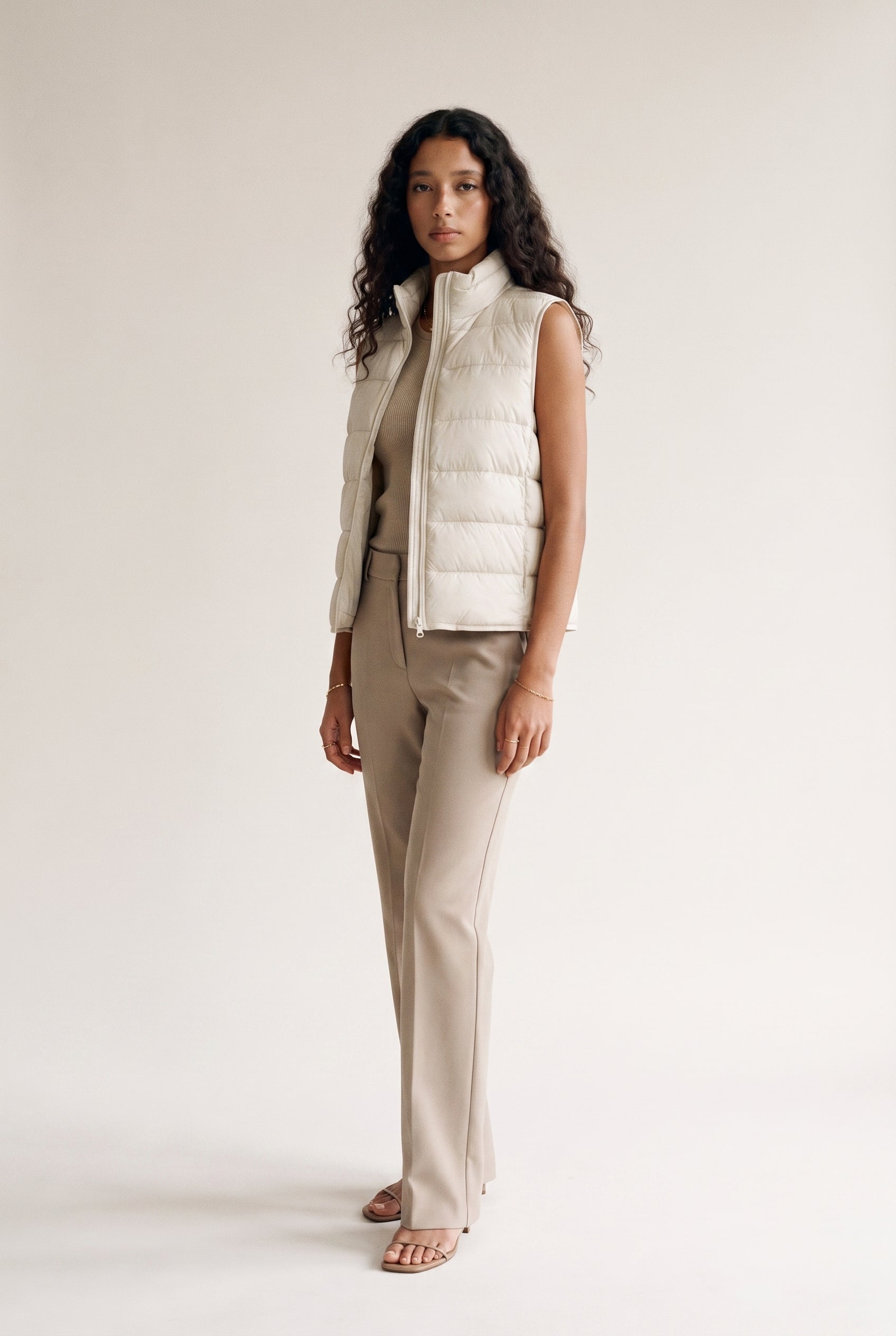 Doudoune sans manches zippée beige