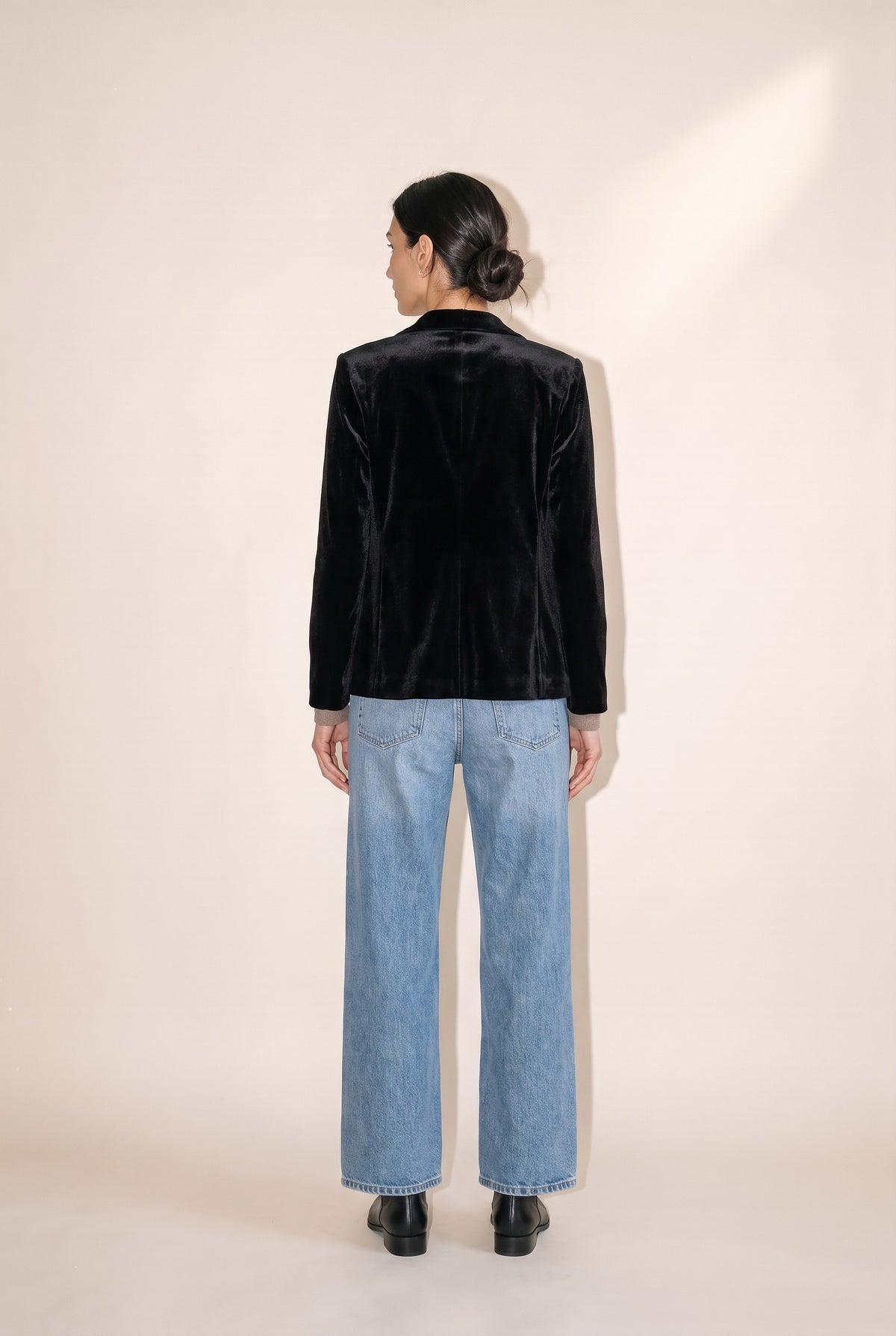Velvet Blazer — 064685
