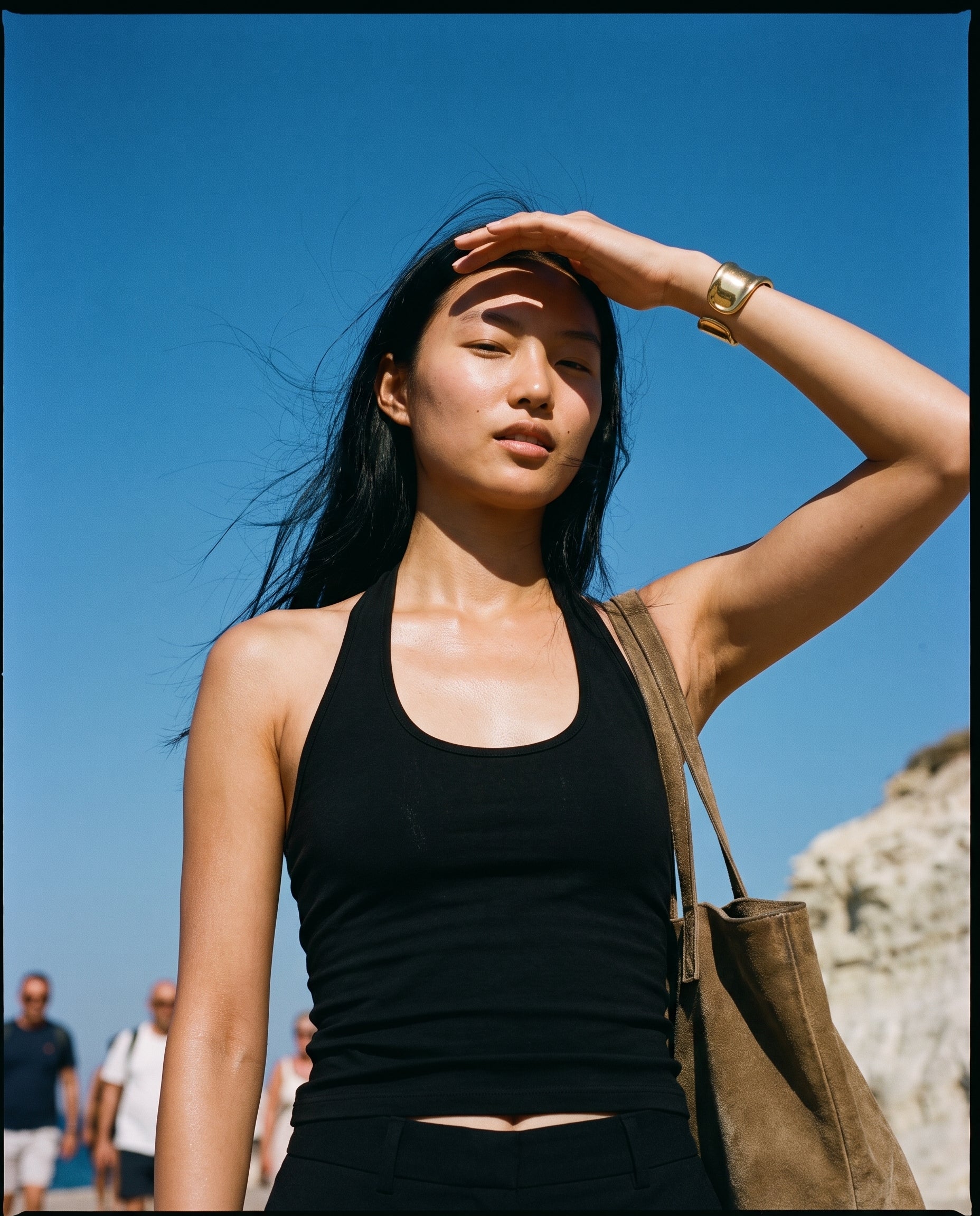 Modern Basic Tank Black