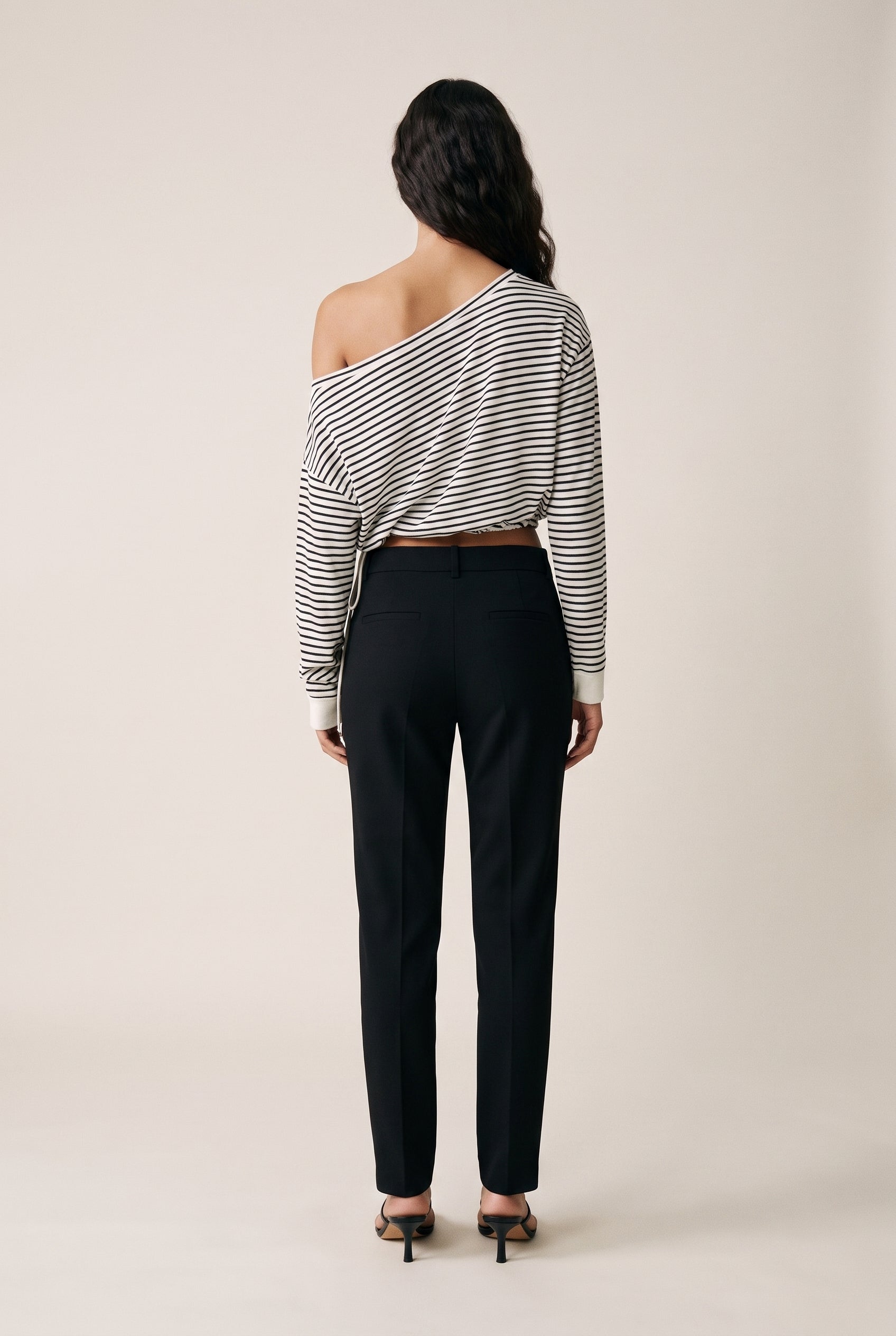 One Shoulder Long Sleeve T-Shirt