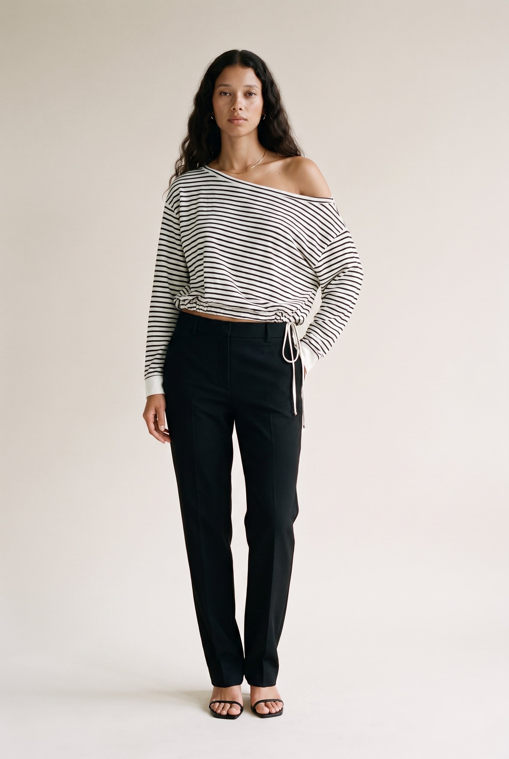One Shoulder Long Sleeve T-Shirt