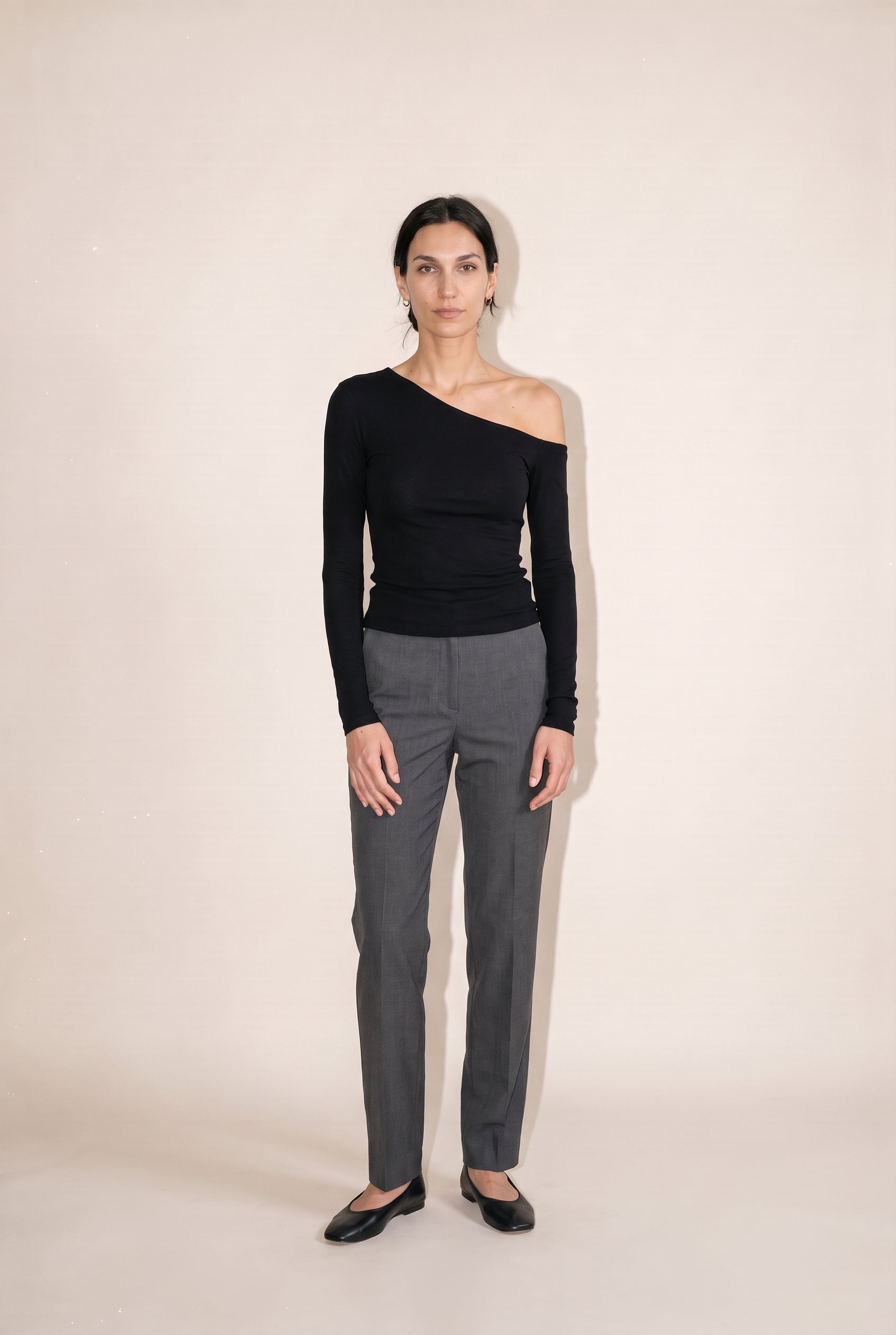 One Shoulder Long Sleeve T-Shirt