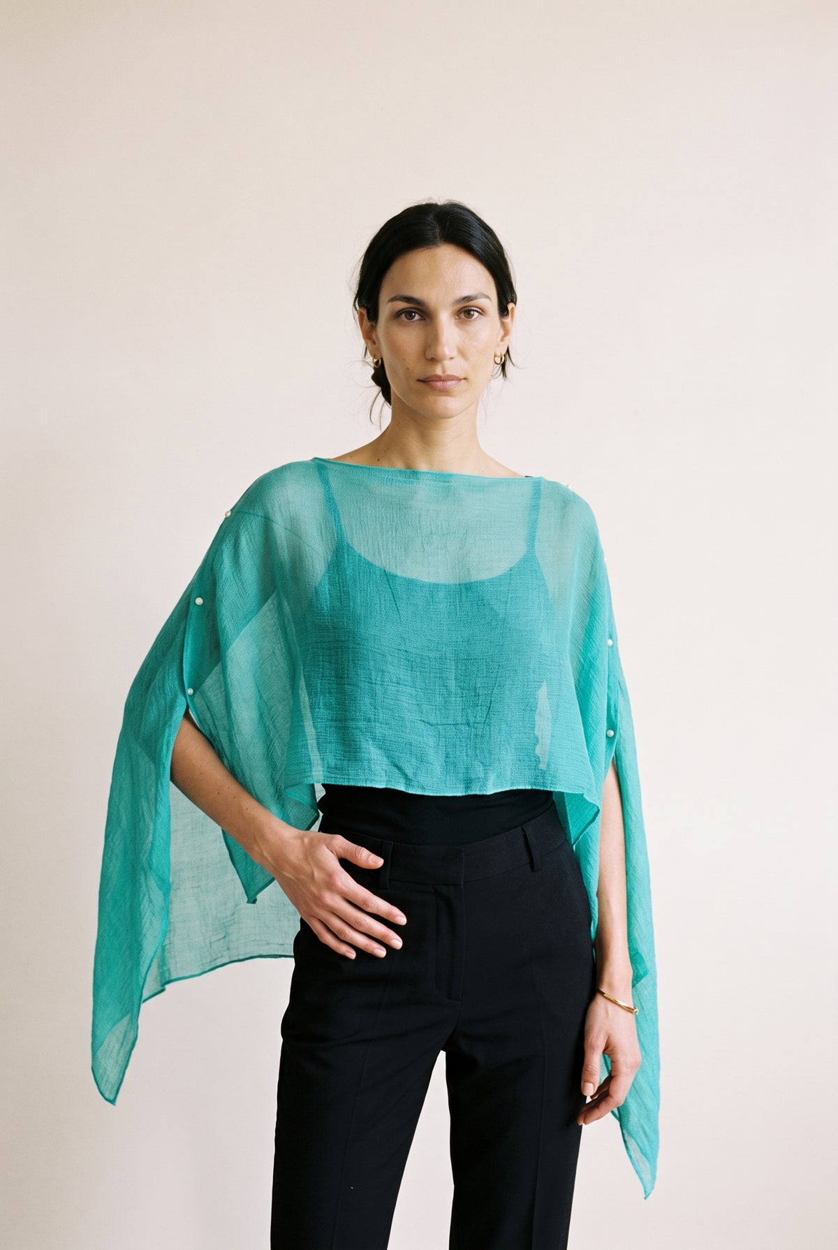 Off-Shoulder Cover