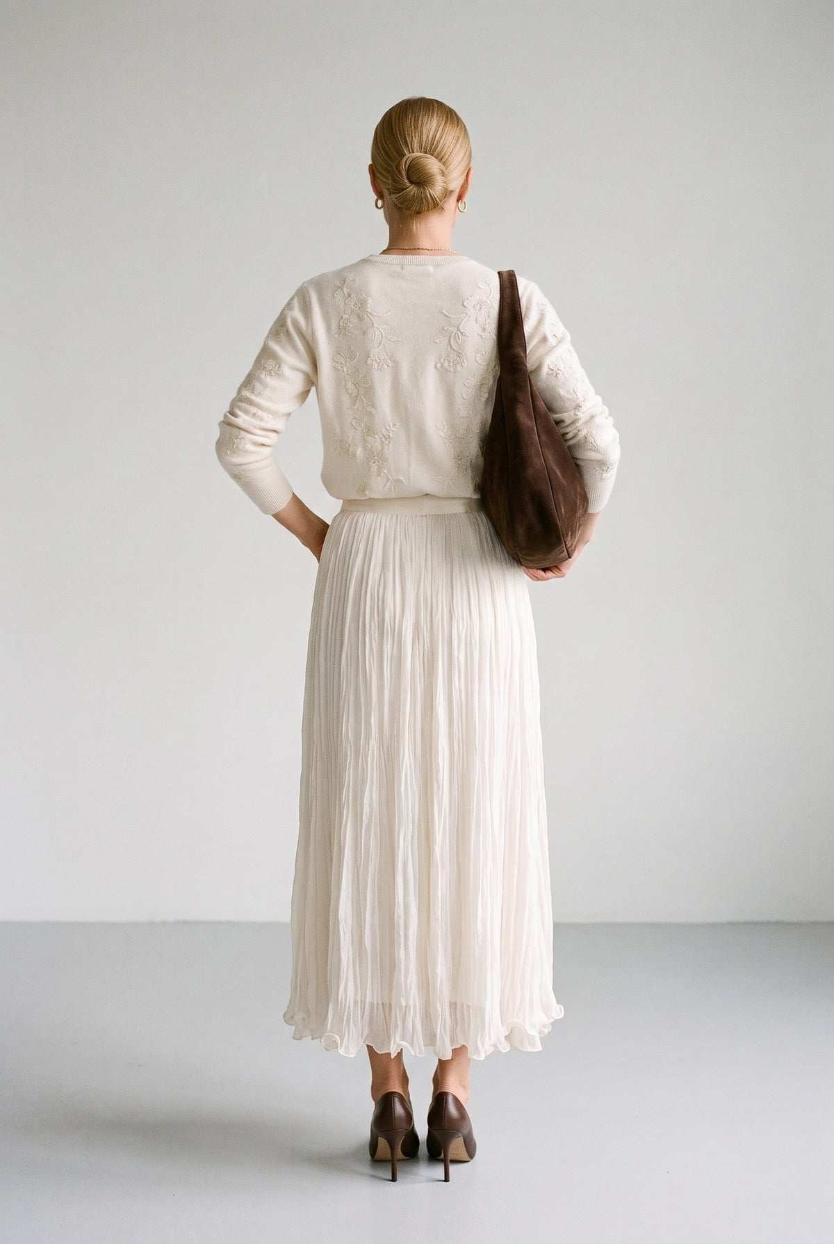 Reese Statement Maxi Skirt Beige — 067862