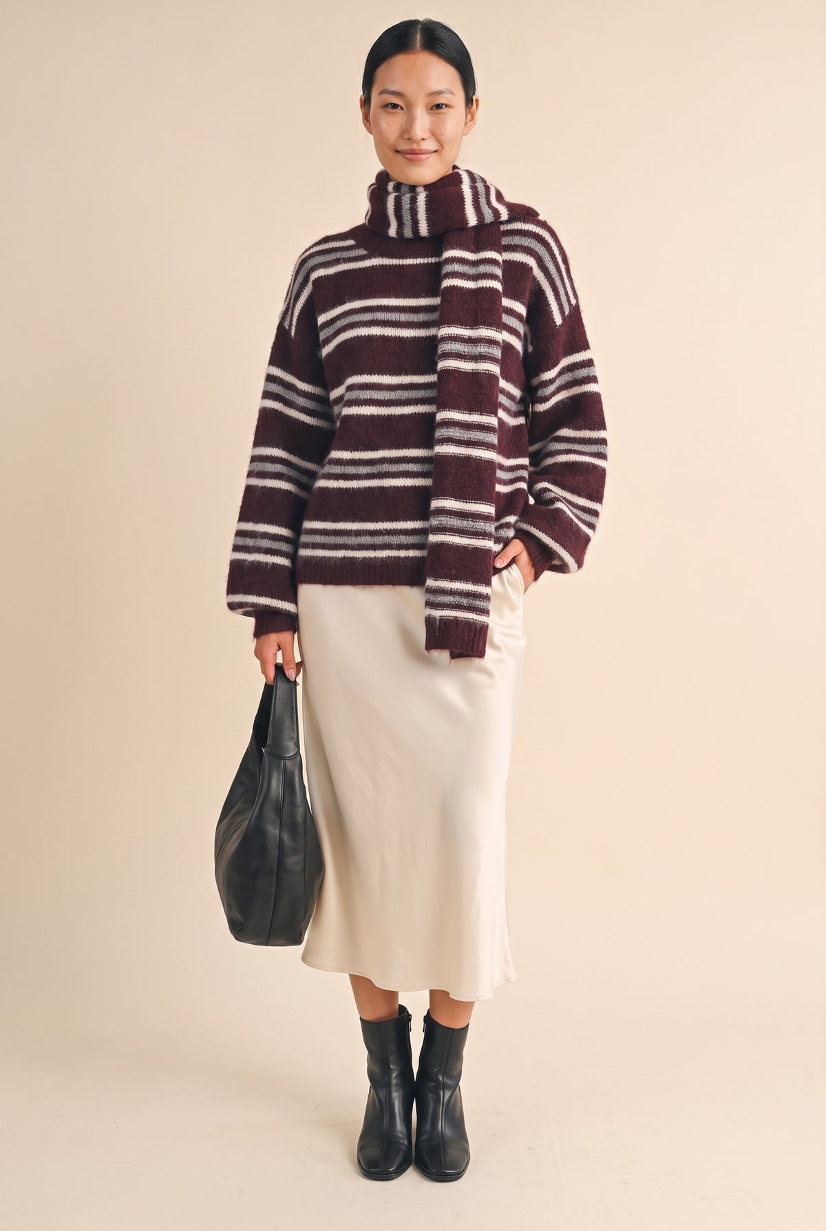 Crew Neck Stripe Pullover Sweater in burgundy — front