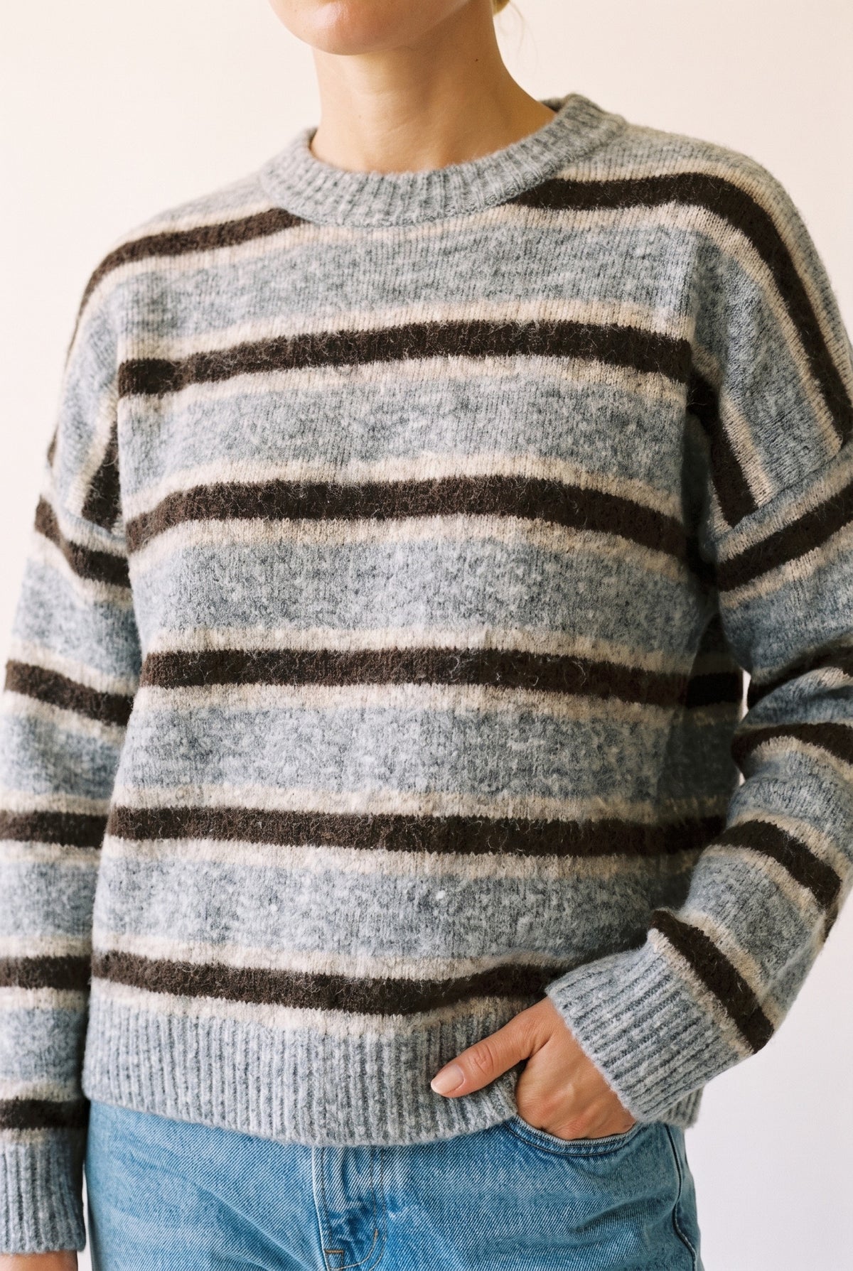 Sutton Striped Sweater in heather grey brown — knit detail