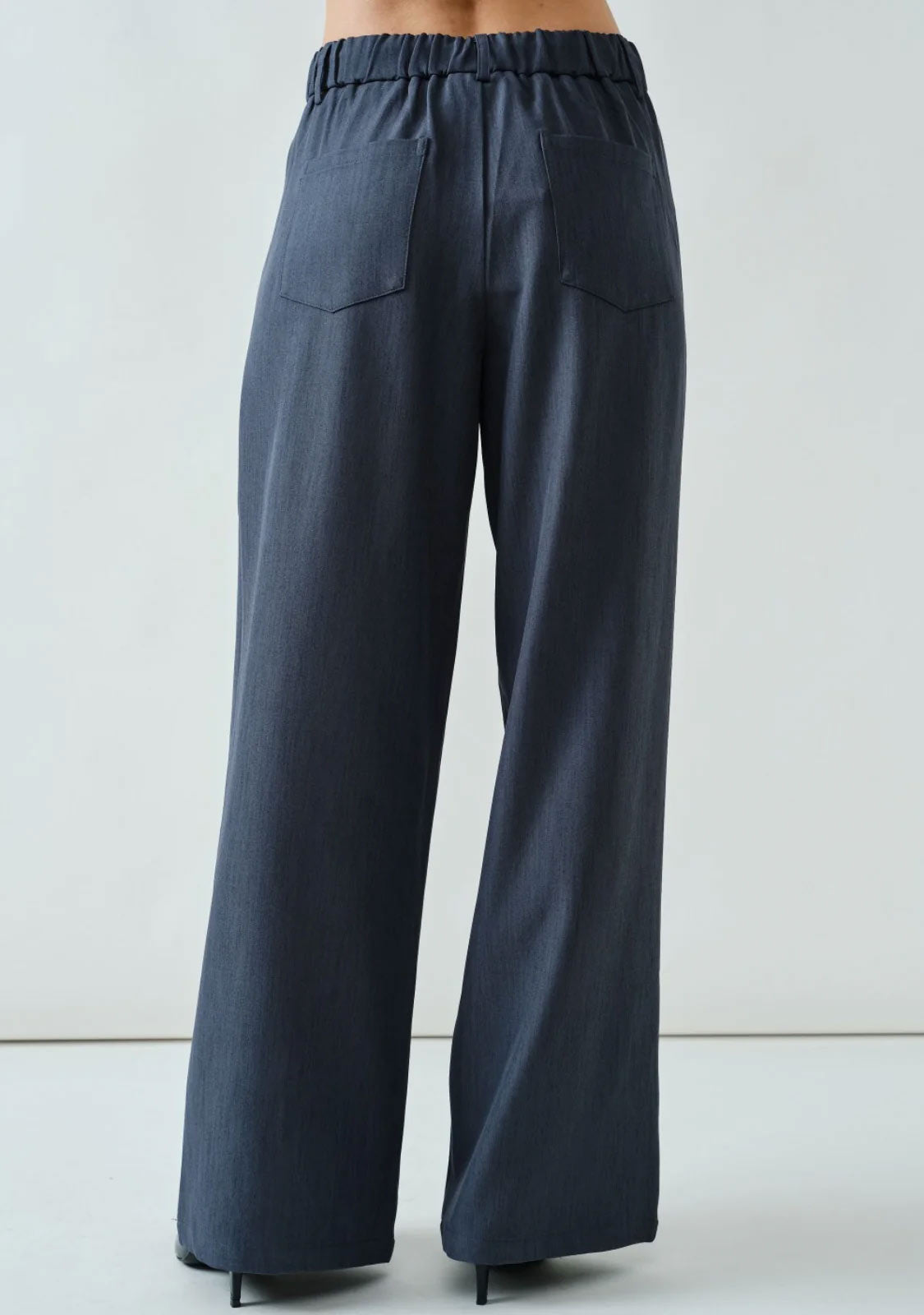 Soft Drape And Drawstring Pleated Wide Pants Navy