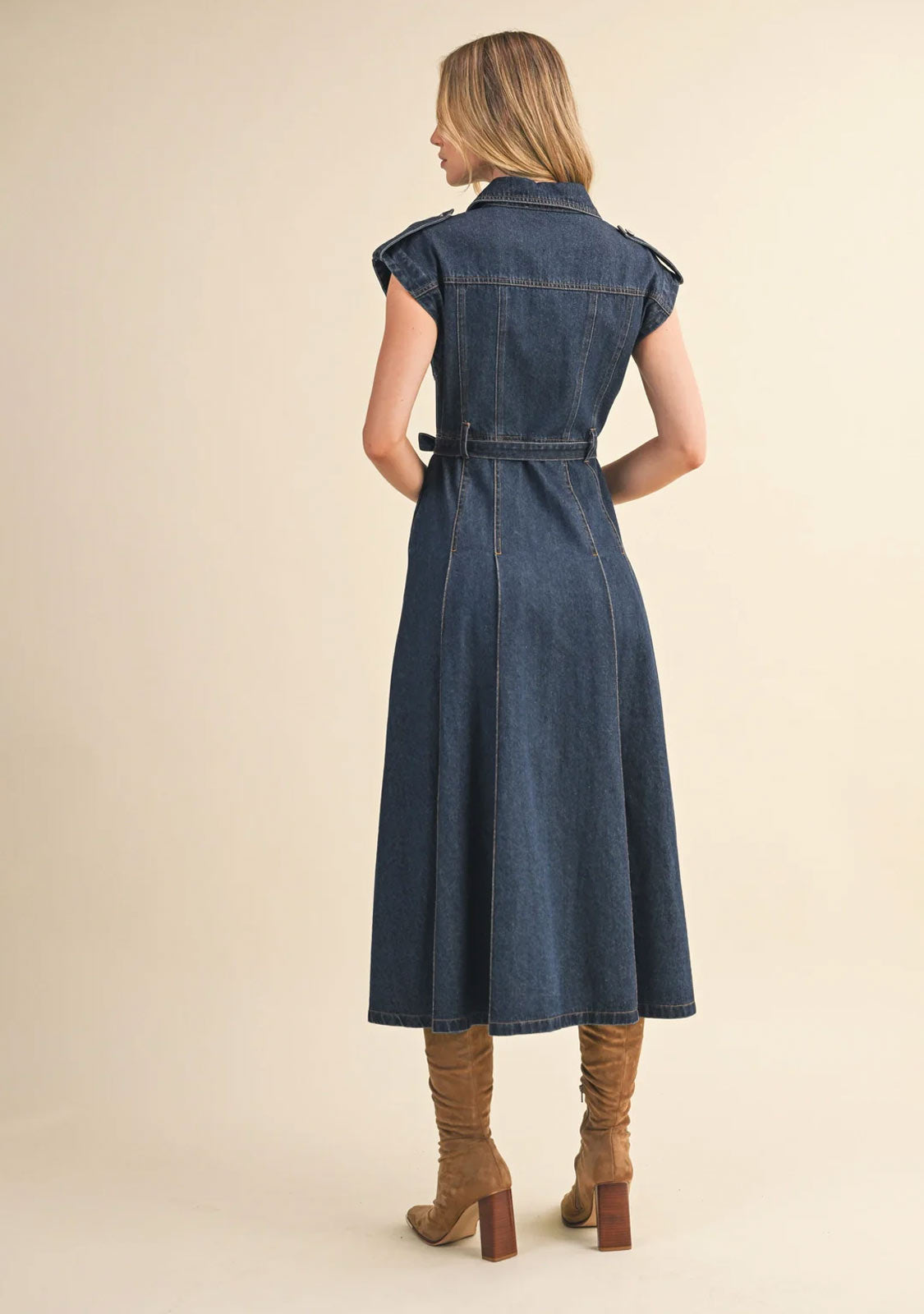 Belted Denim Shortsleeves Midi Dress